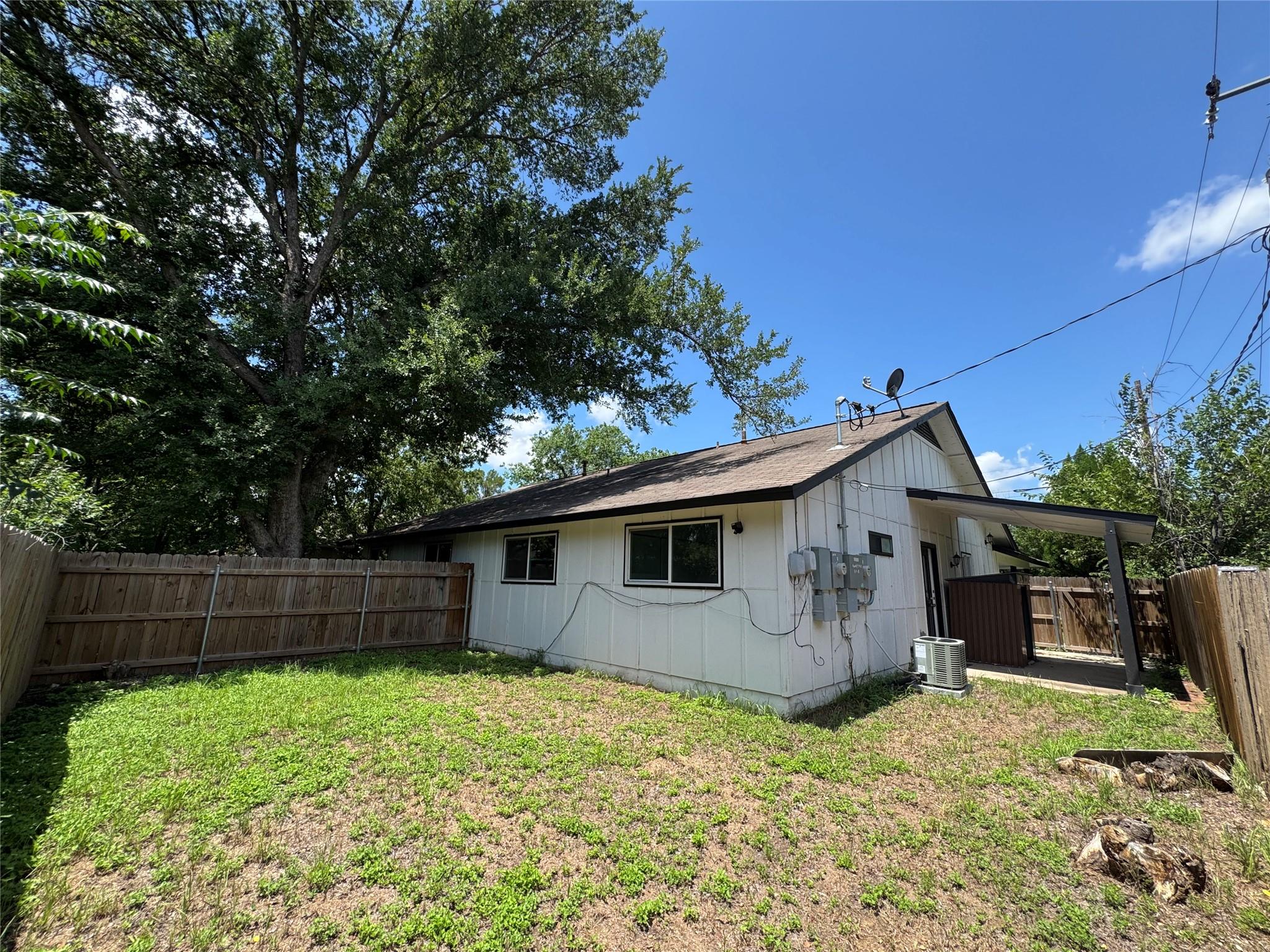 5303 W Gate Blvd # A, Austin, TX 78745