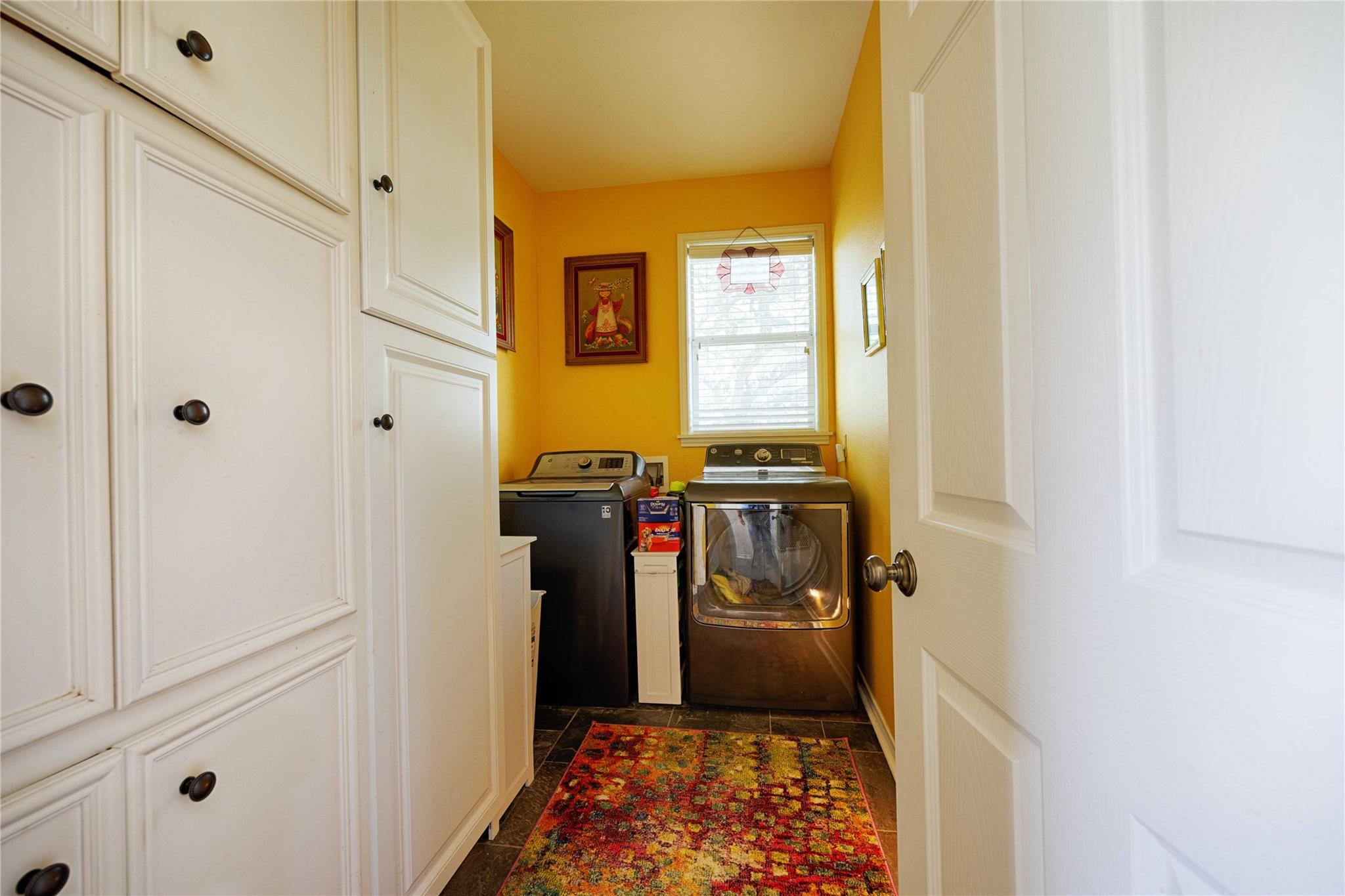 900 Schulze Rd, Schulenburg, TX 78949