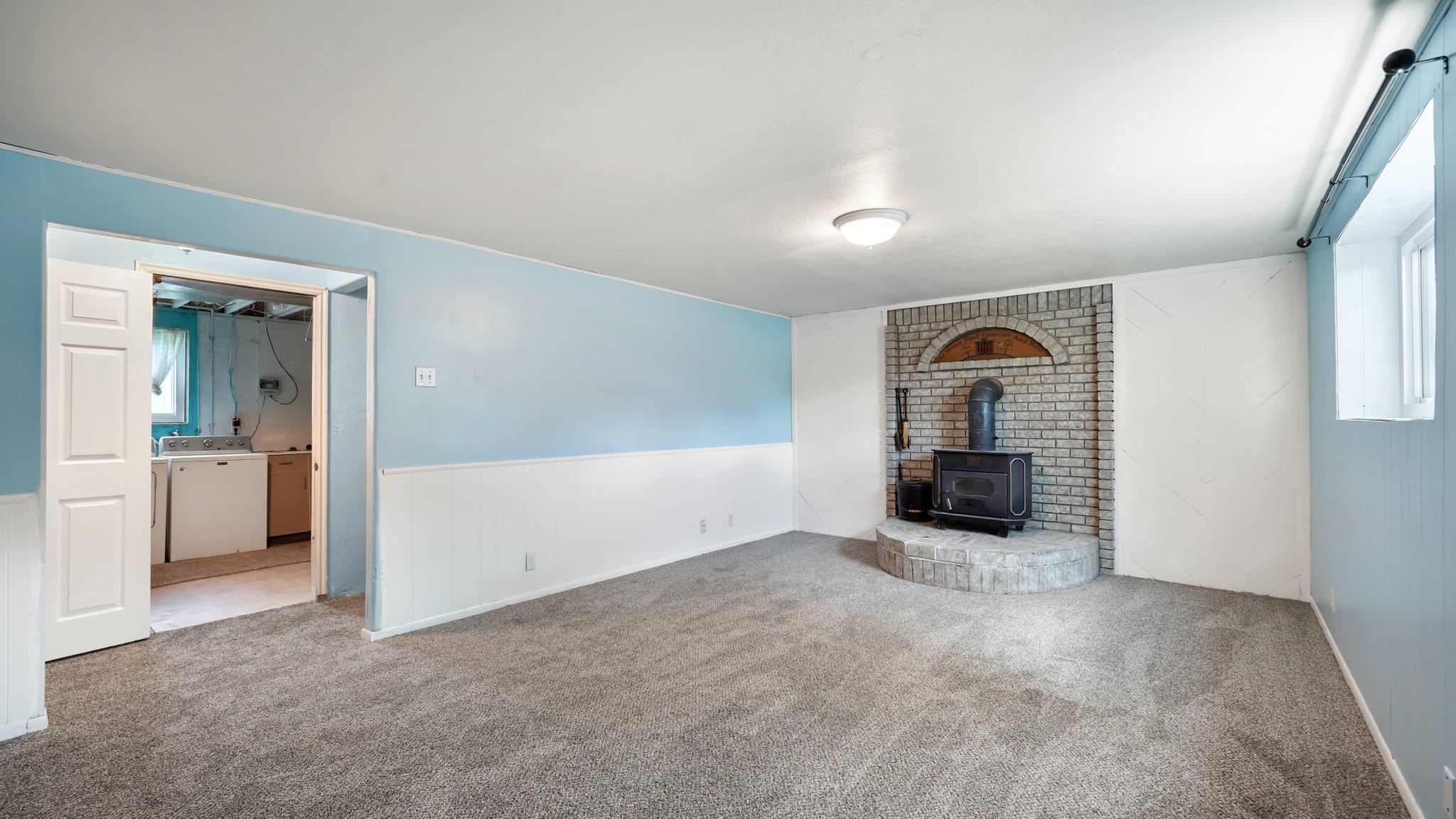 290 Apple Blossom Way, Out of State, UT 84653