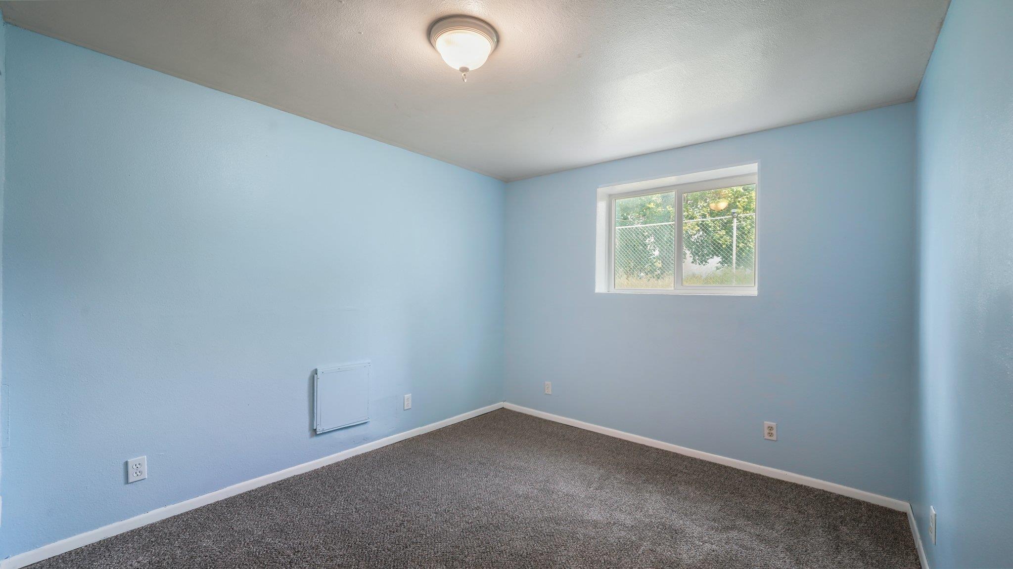 290 Apple Blossom Way, Out of State, UT 84653