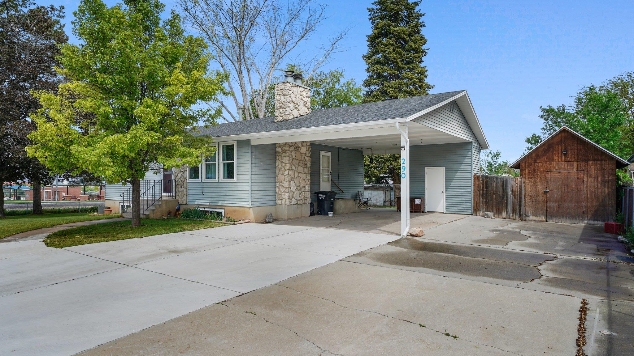 290 Apple Blossom Way, Out of State, UT 84653