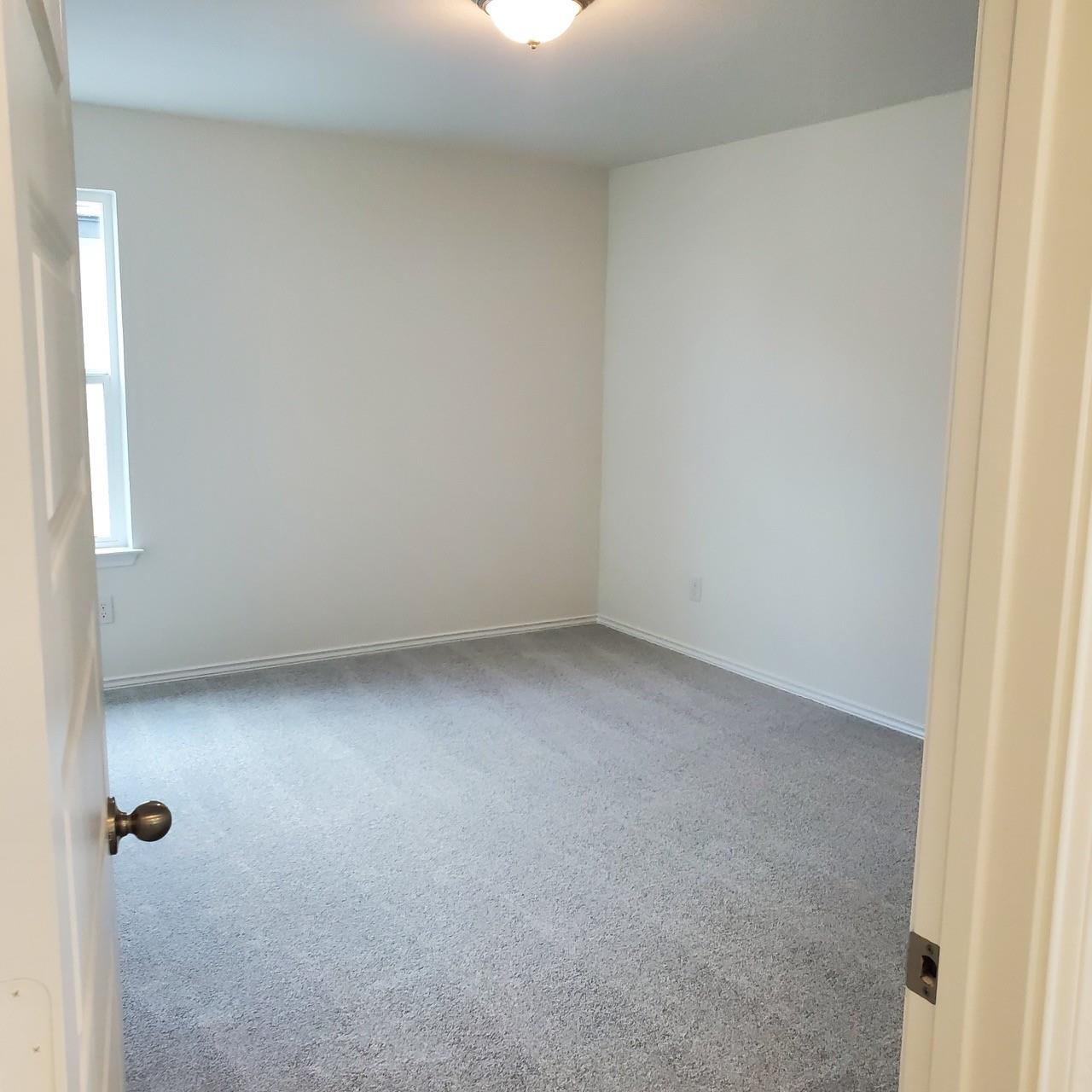 248 Feathers St, Jarrell, TX 76537