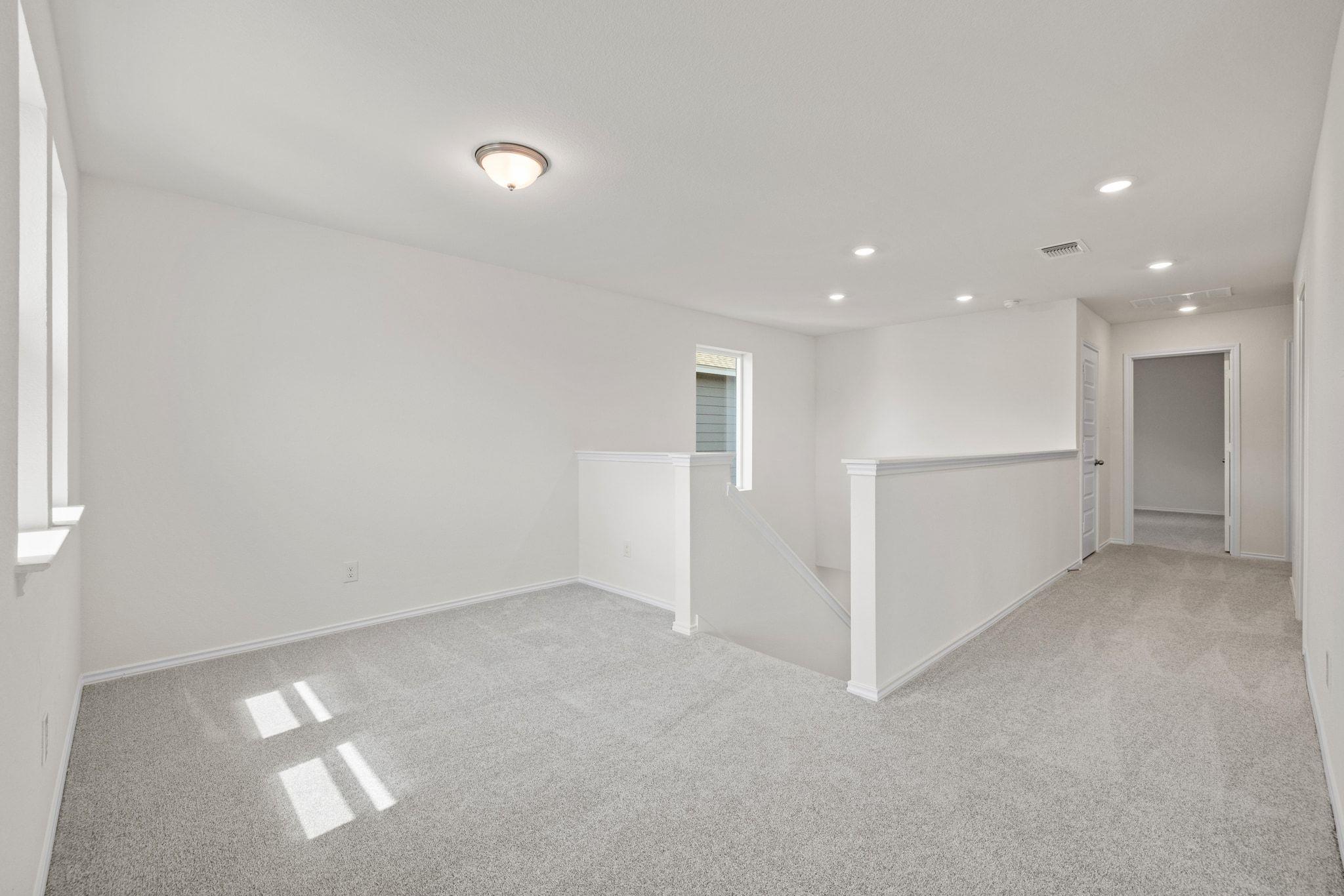 248 Feathers St, Jarrell, TX 76537