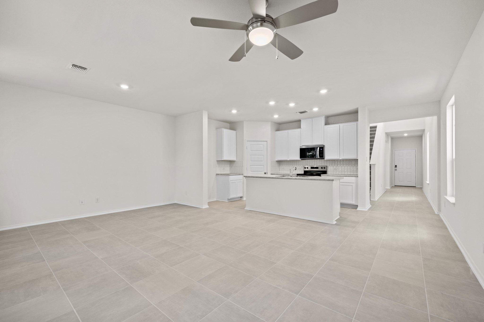 248 Feathers St, Jarrell, TX 76537