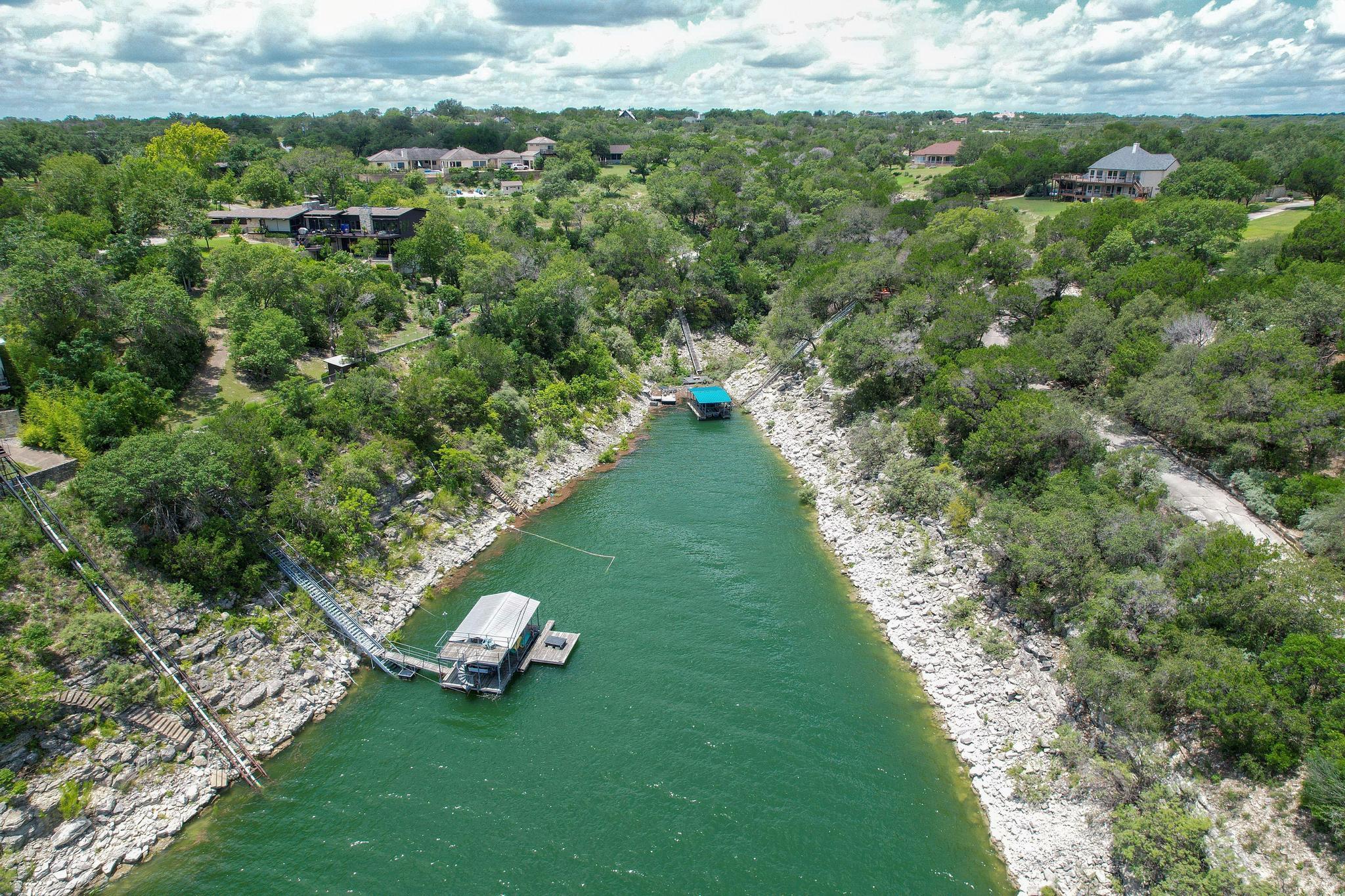 18113 Travis Dr, Lago Vista, TX 78645