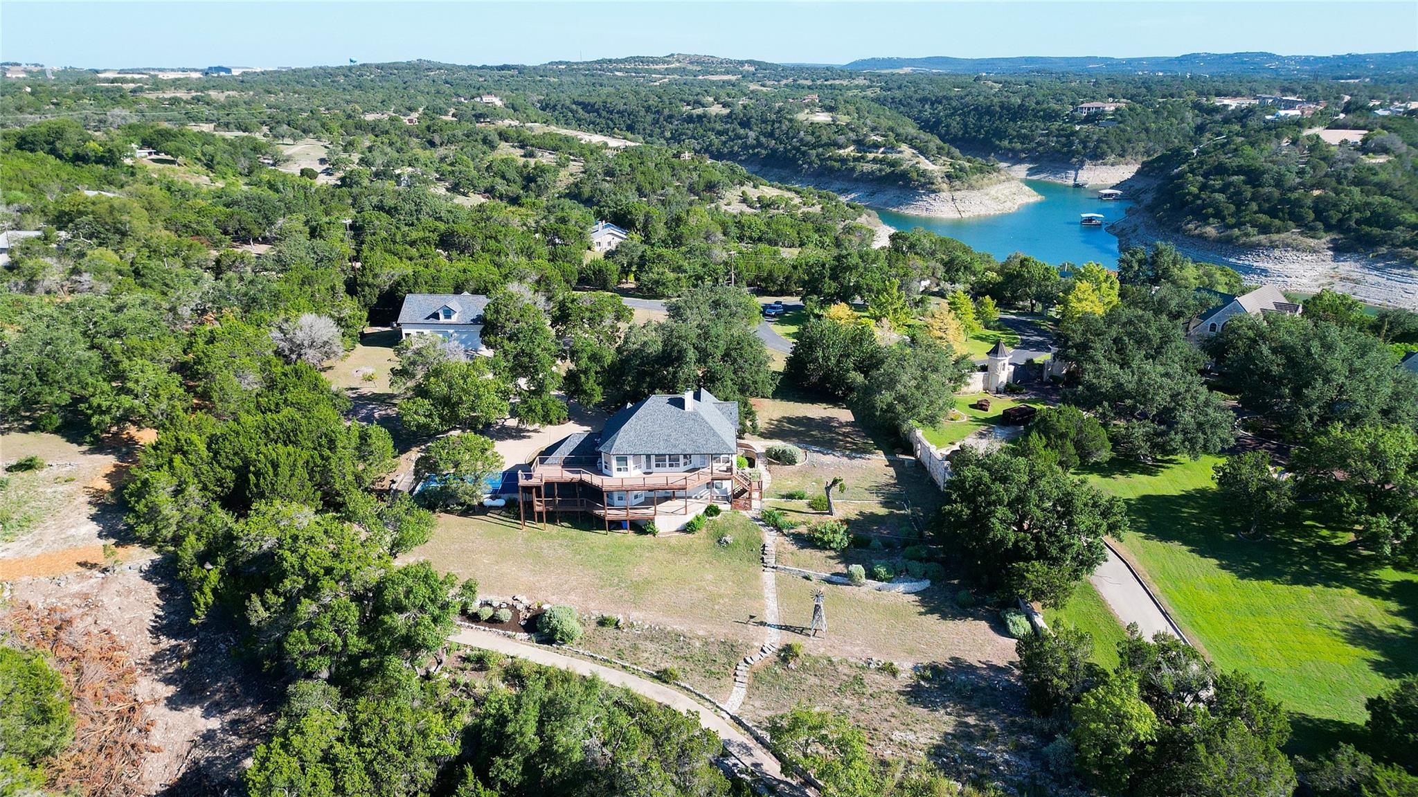 18113 Travis Dr, Lago Vista, TX 78645