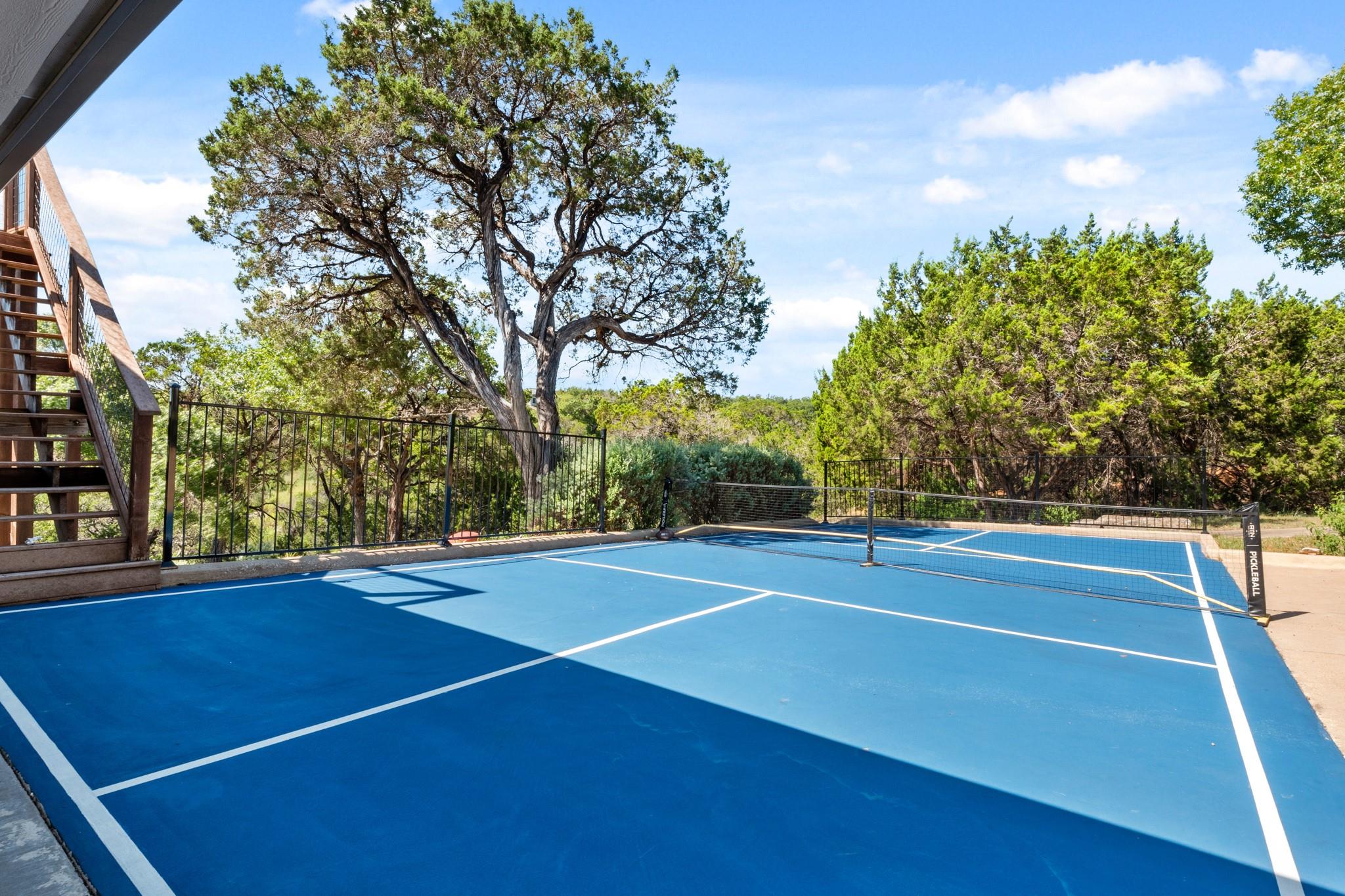 18113 Travis Dr, Lago Vista, TX 78645
