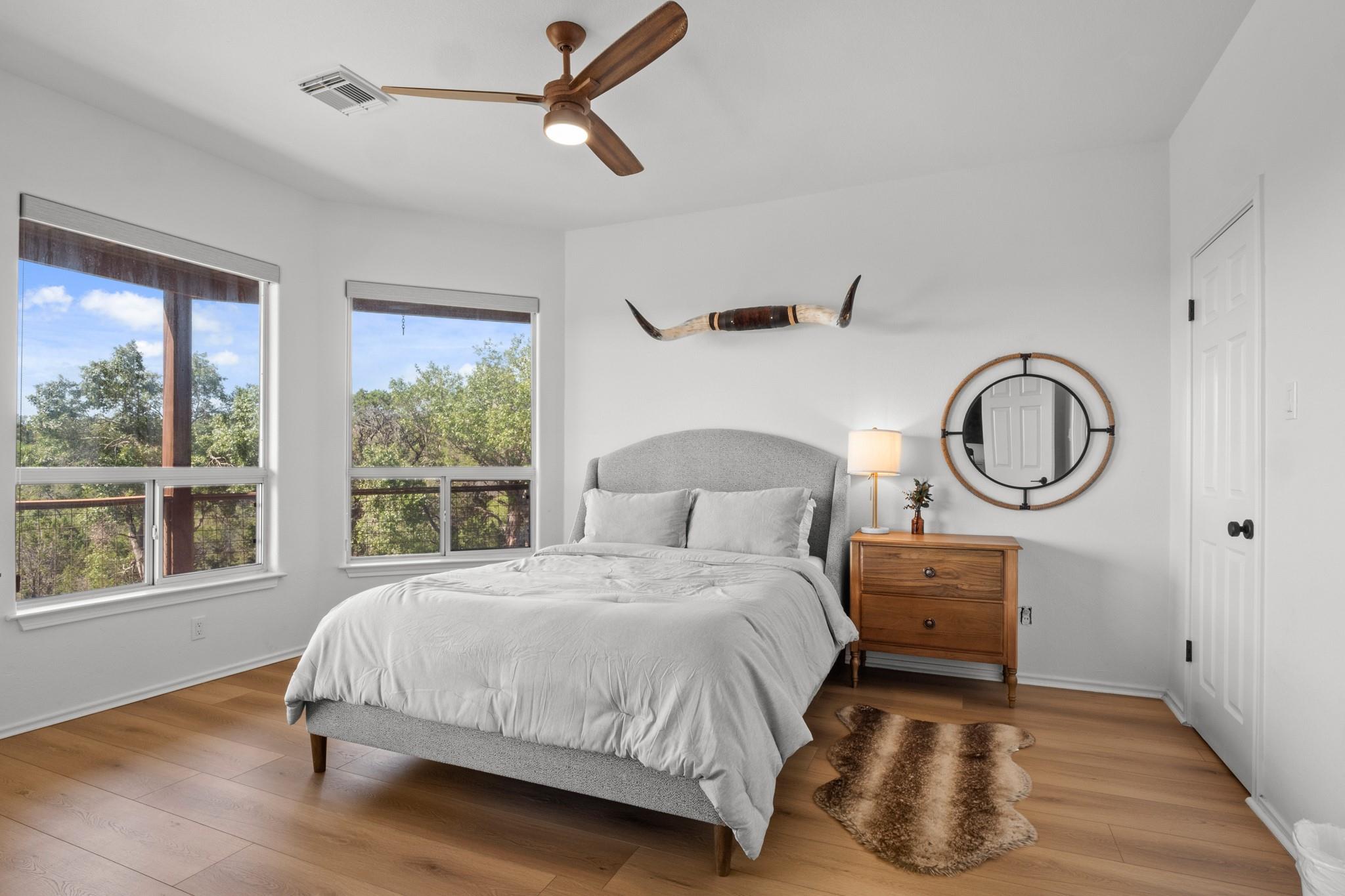 18113 Travis Dr, Lago Vista, TX 78645