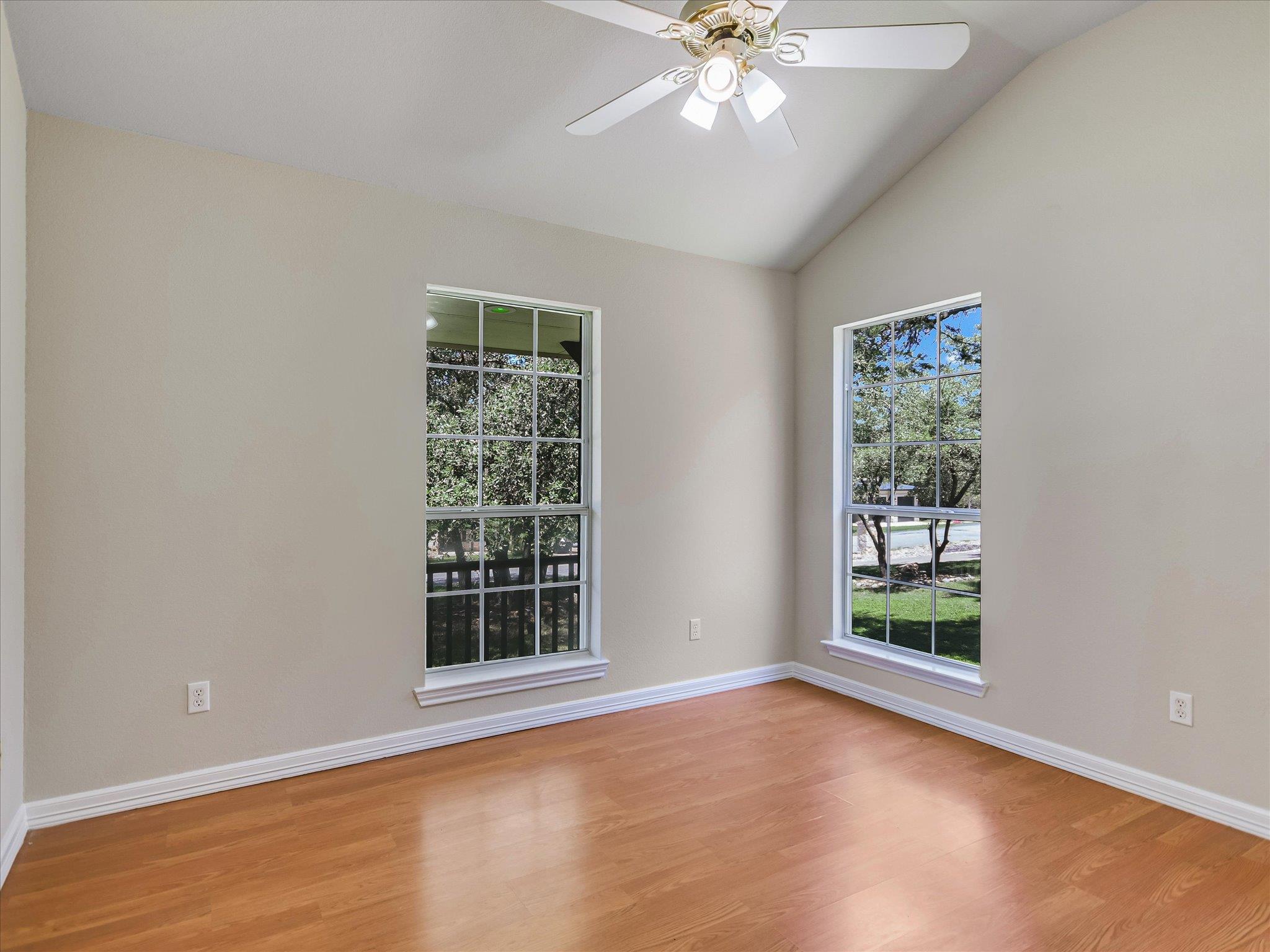 519 Cowal Dr S, Spicewood, TX 78669