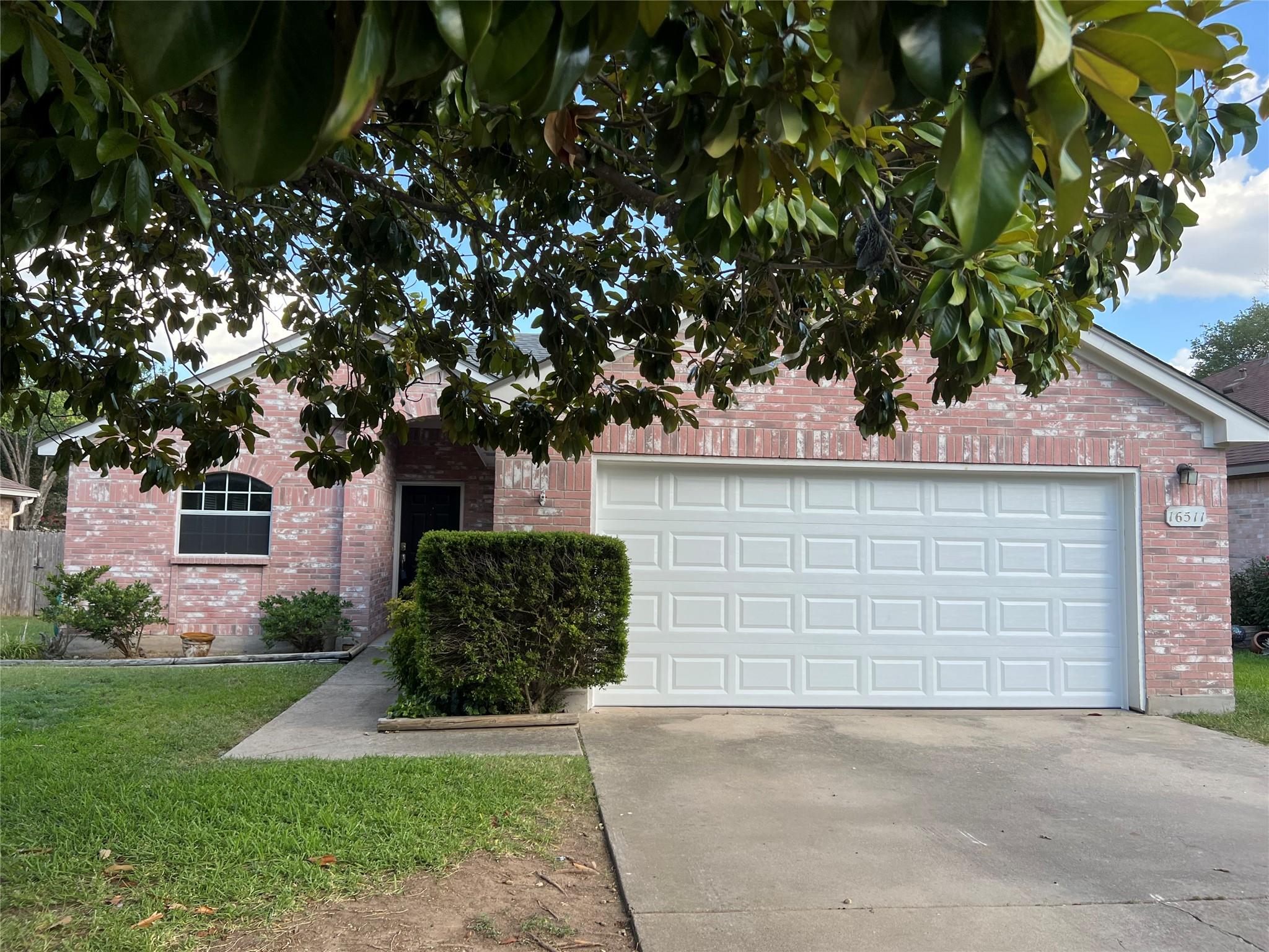 16511 Jadestone Dr, Leander, TX 78641