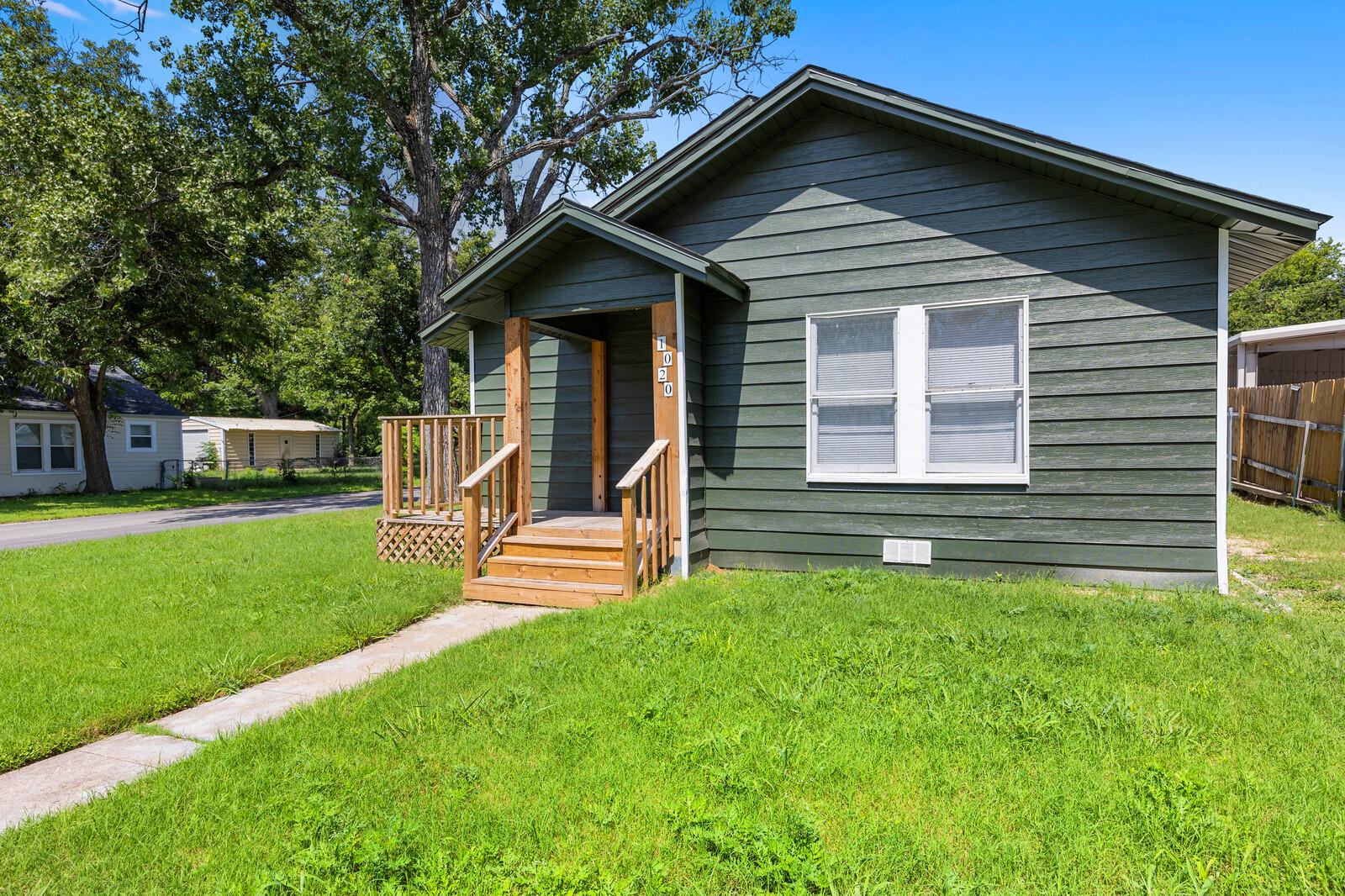 1020 S 23rd St, Temple, TX 76504