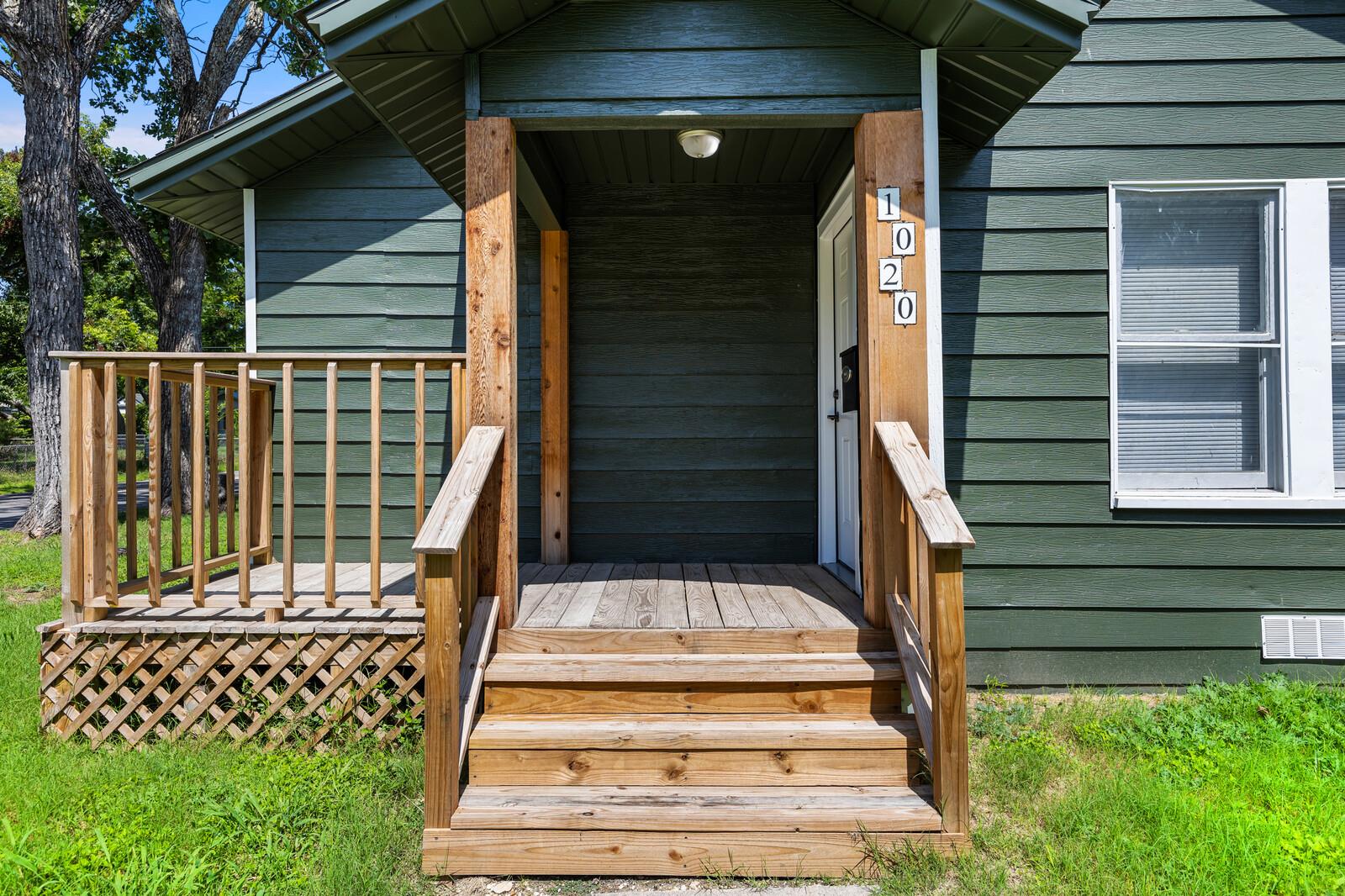 1020 S 23rd St, Temple, TX 76504