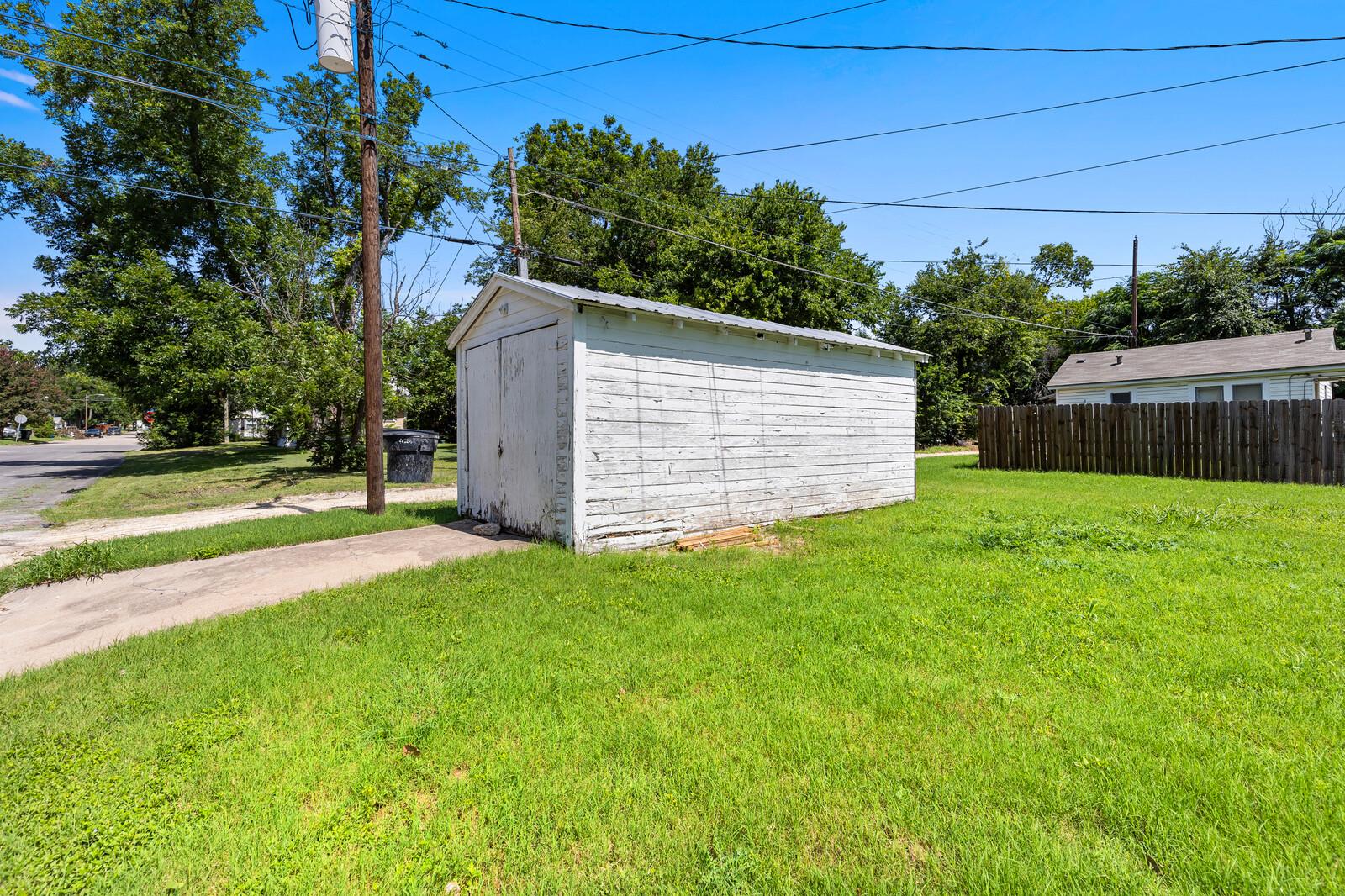1020 S 23rd St, Temple, TX 76504