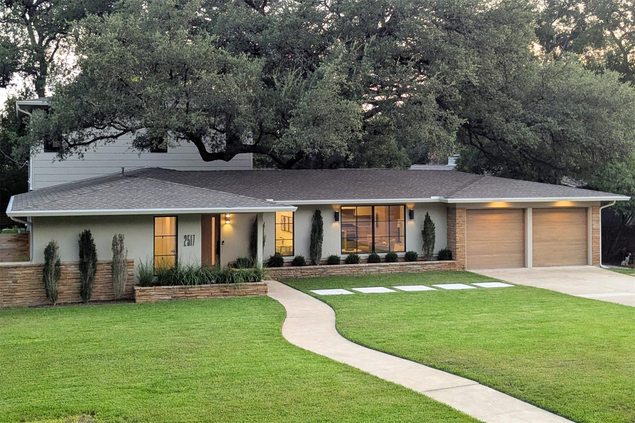 2517 Great Oaks Pkwy, Austin, TX 78756