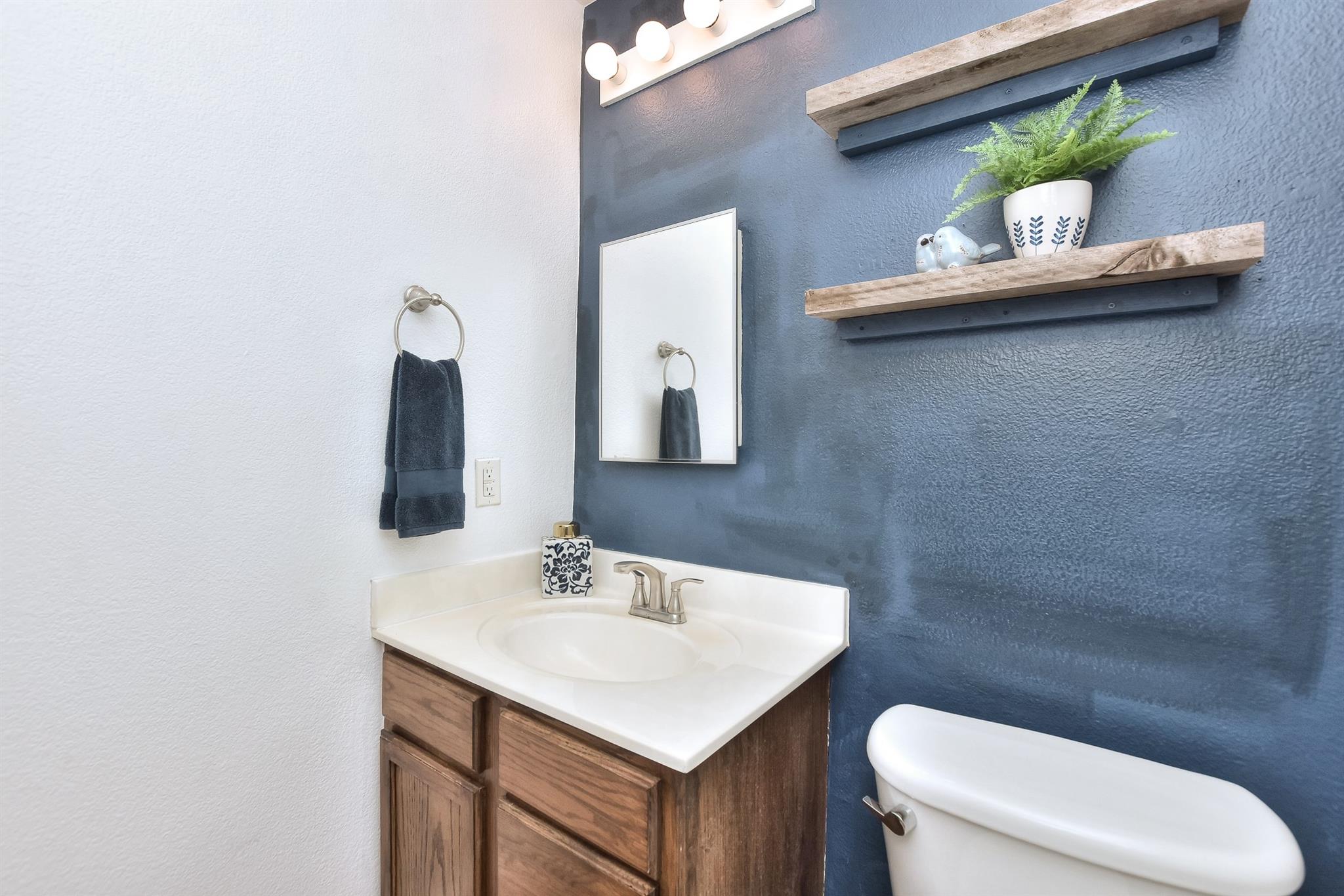 1401 Balsam Way, Round Rock, TX 78665