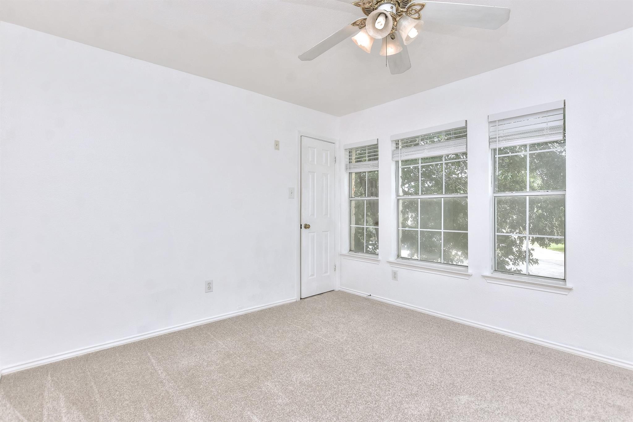 1401 Balsam Way, Round Rock, TX 78665