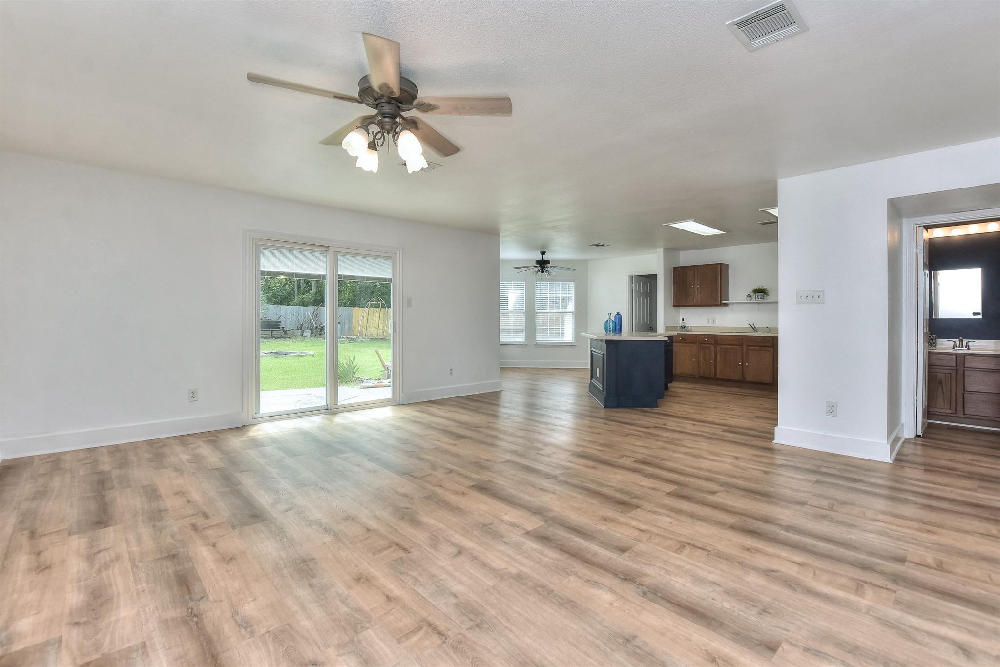 1401 Balsam Way, Round Rock, TX 78665