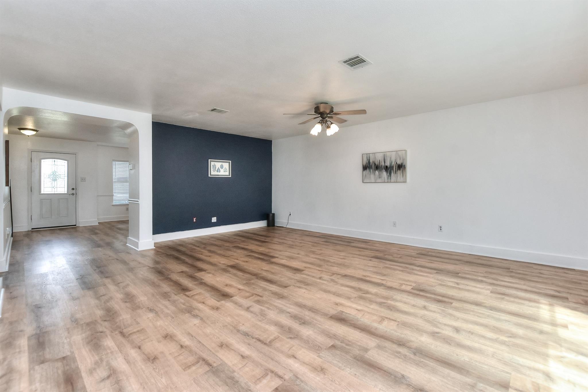 1401 Balsam Way, Round Rock, TX 78665