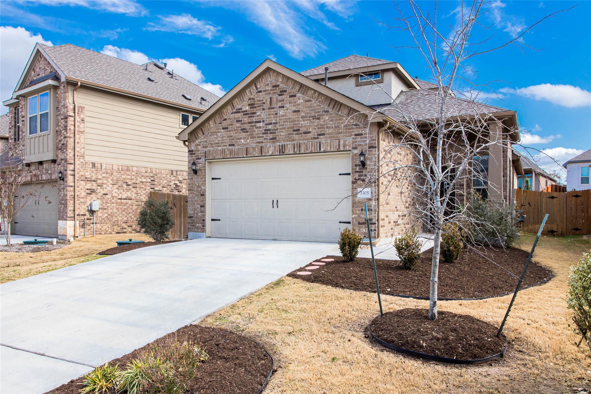 5305 Traviston Dr, Austin, TX 78738