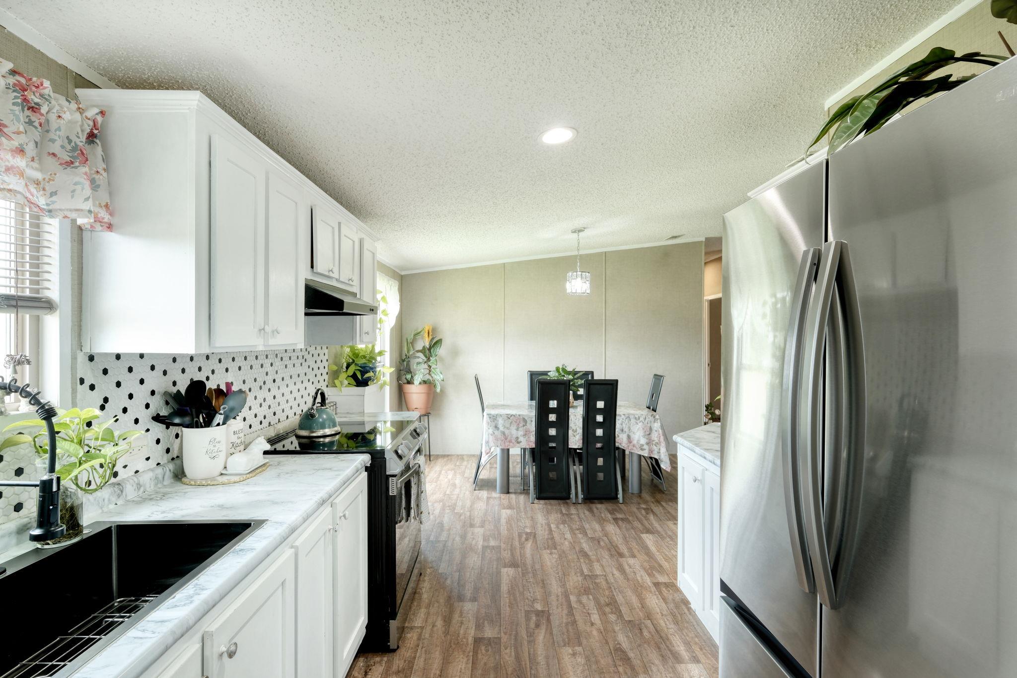 181 Pasadera Dr, Elgin, TX 78621