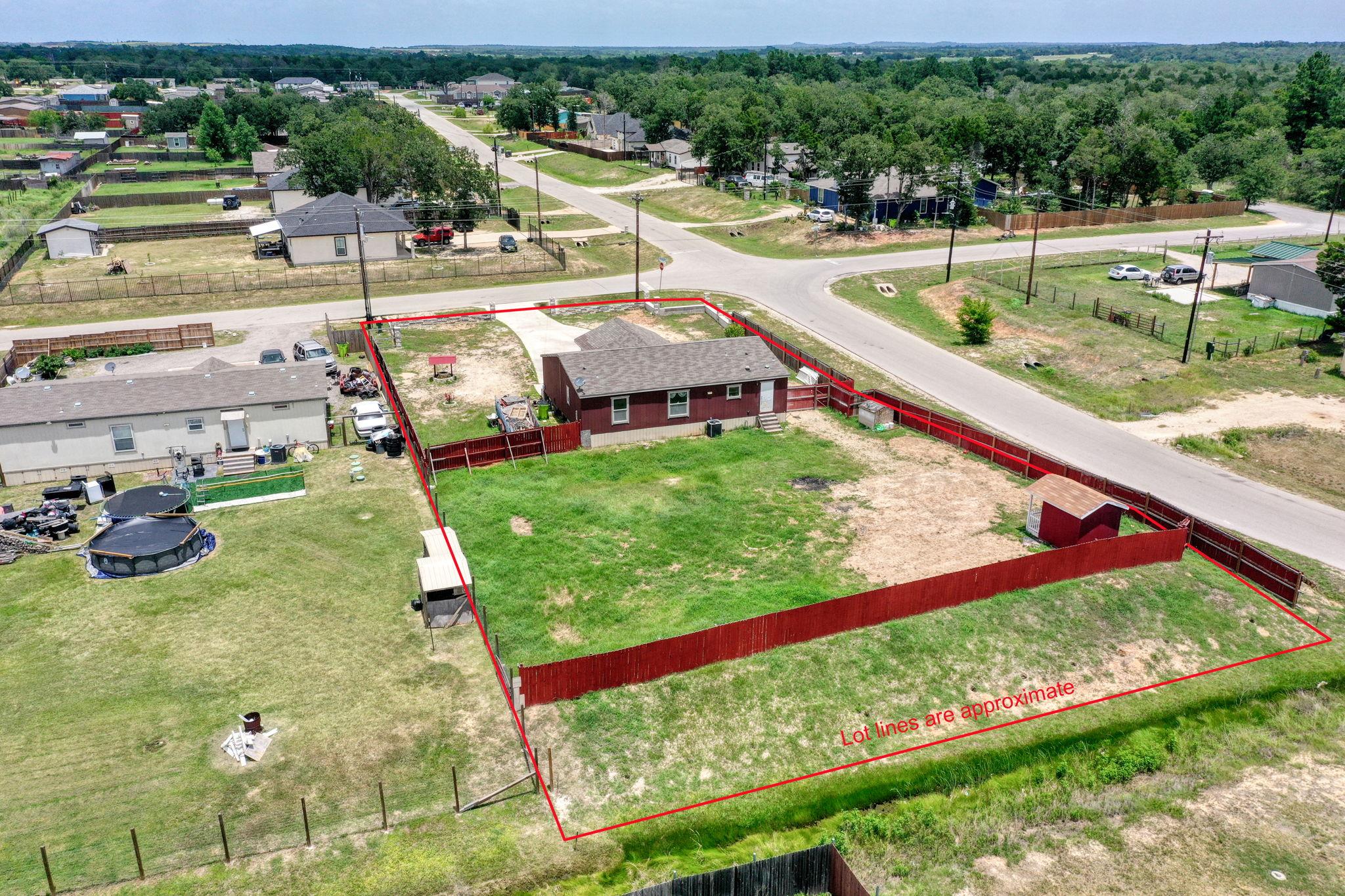 181 Pasadera Dr, Elgin, TX 78621