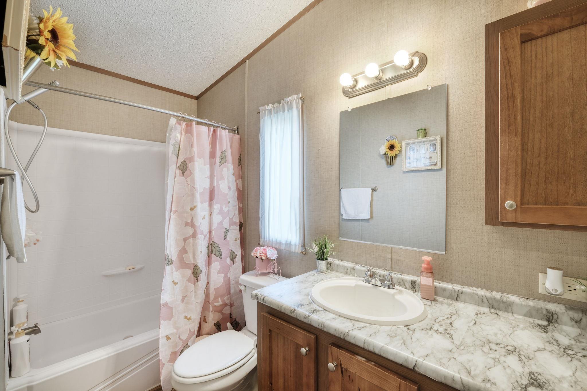 181 Pasadera Dr, Elgin, TX 78621