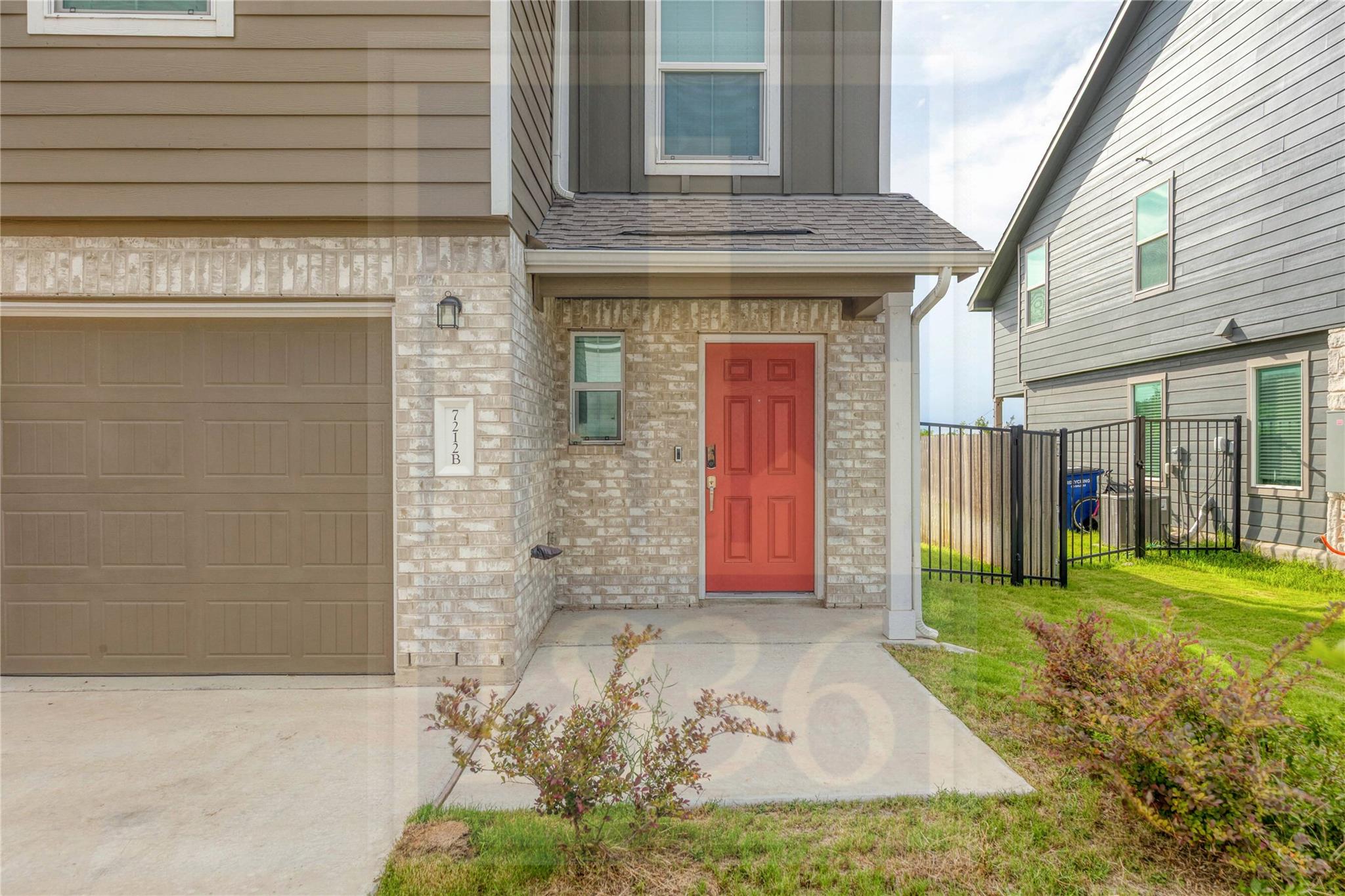 7212 Sparkling Light Dr # B, Del Valle, TX 78617