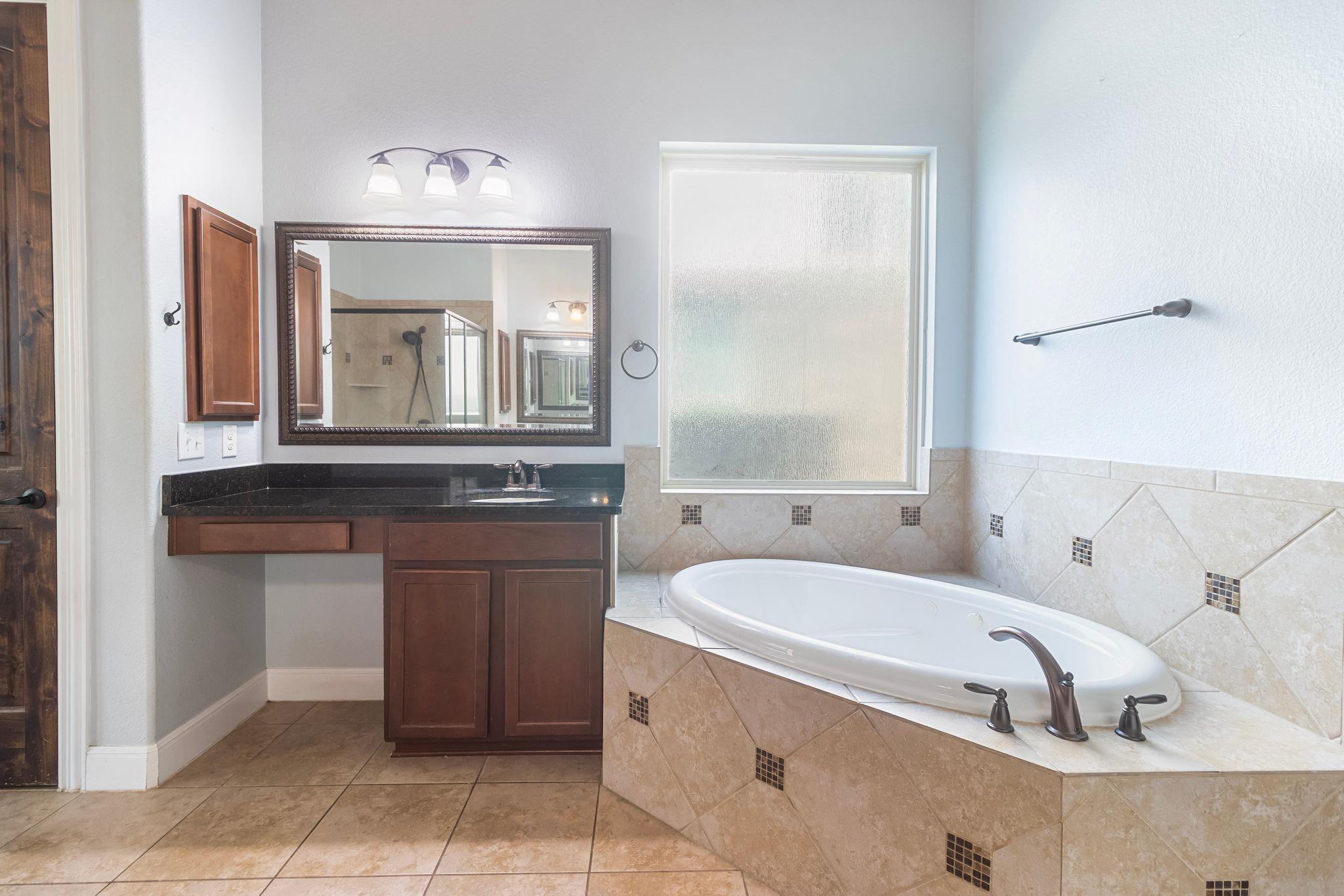 2713 Windy Vane Dr, Pflugerville, TX 78660