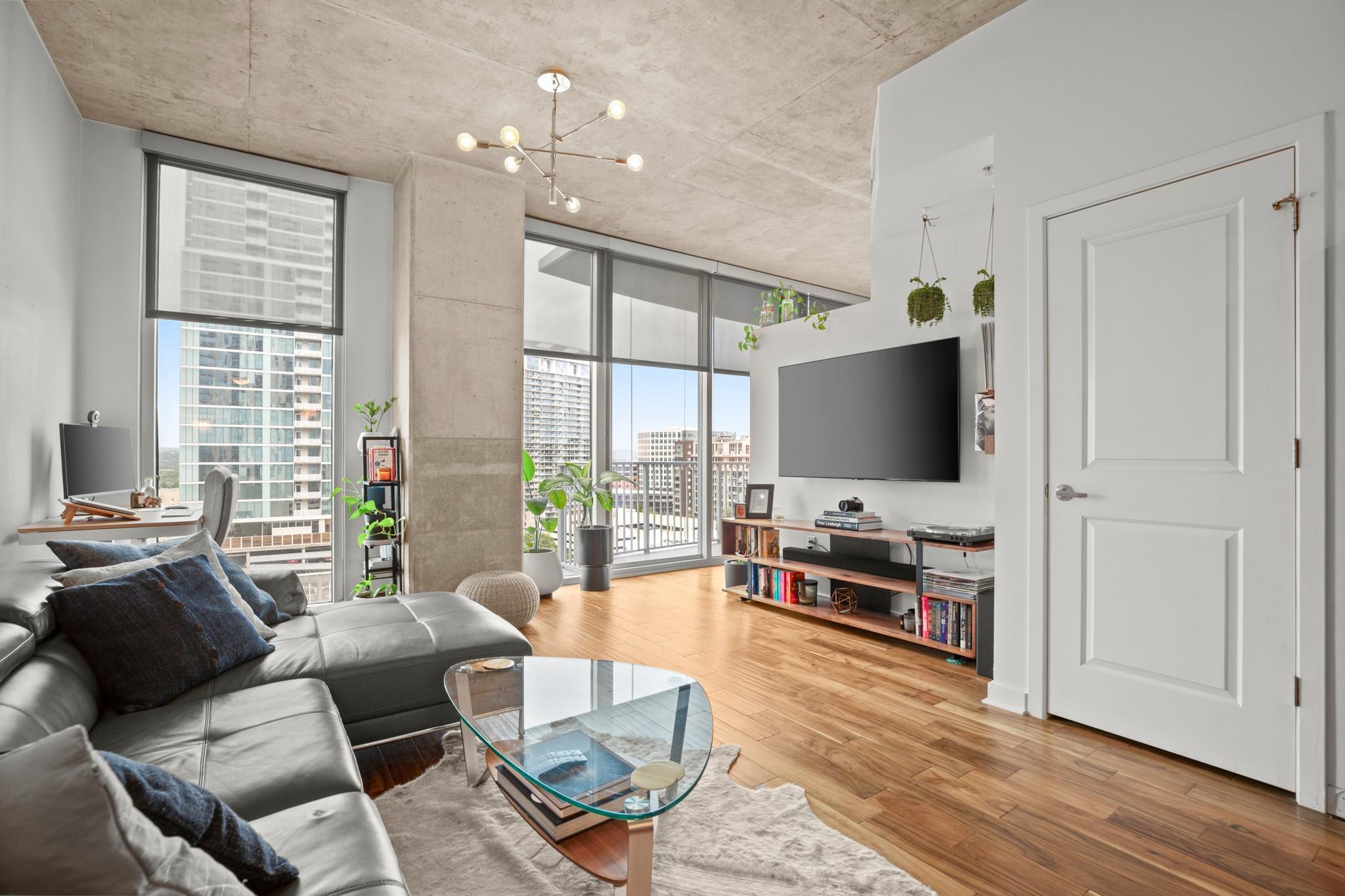 360 Nueces St # 1306, Austin, TX 78701