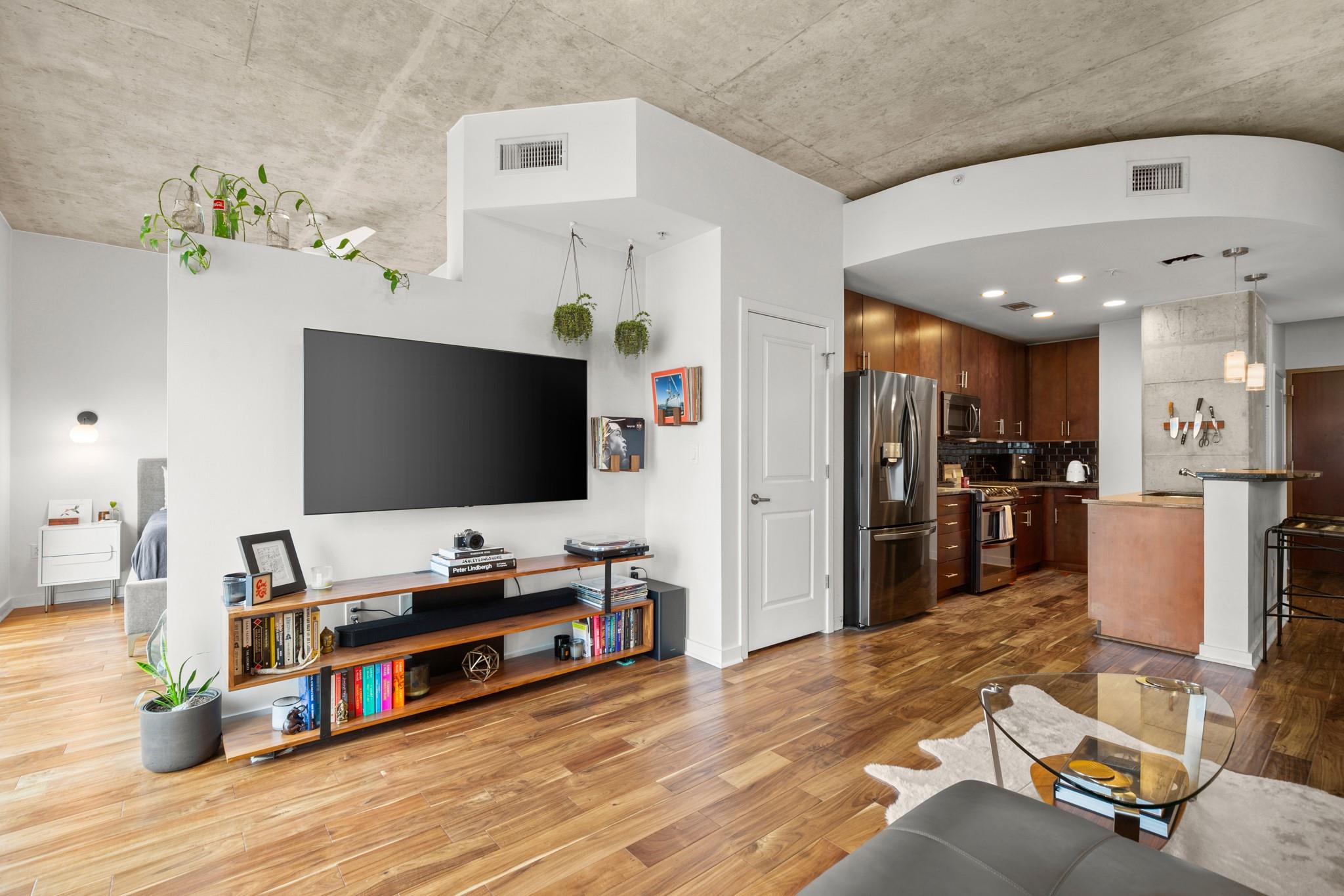 360 Nueces St # 1306, Austin, TX 78701