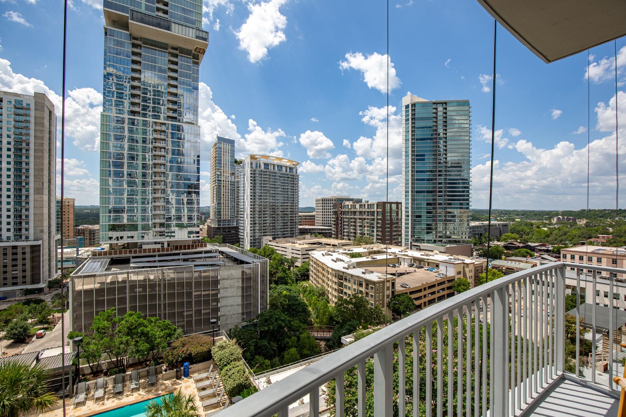 360 Nueces St # 1306, Austin, TX 78701