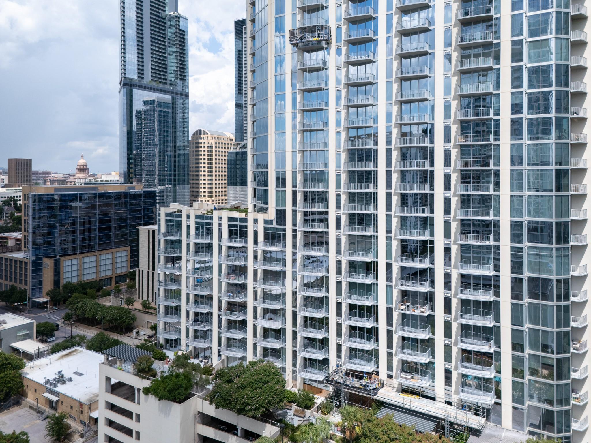 360 Nueces St # 1306, Austin, TX 78701