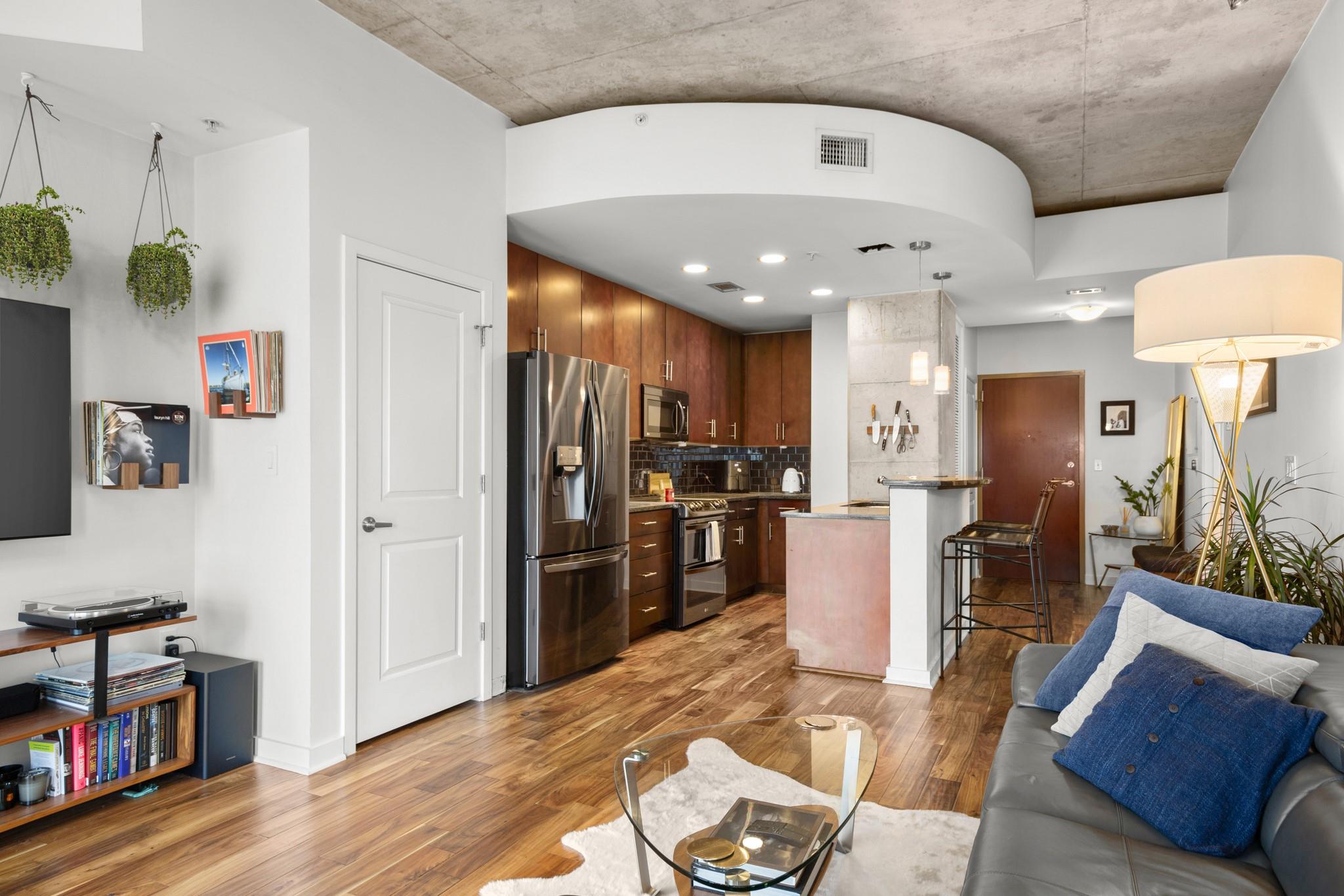 360 Nueces St # 1306, Austin, TX 78701