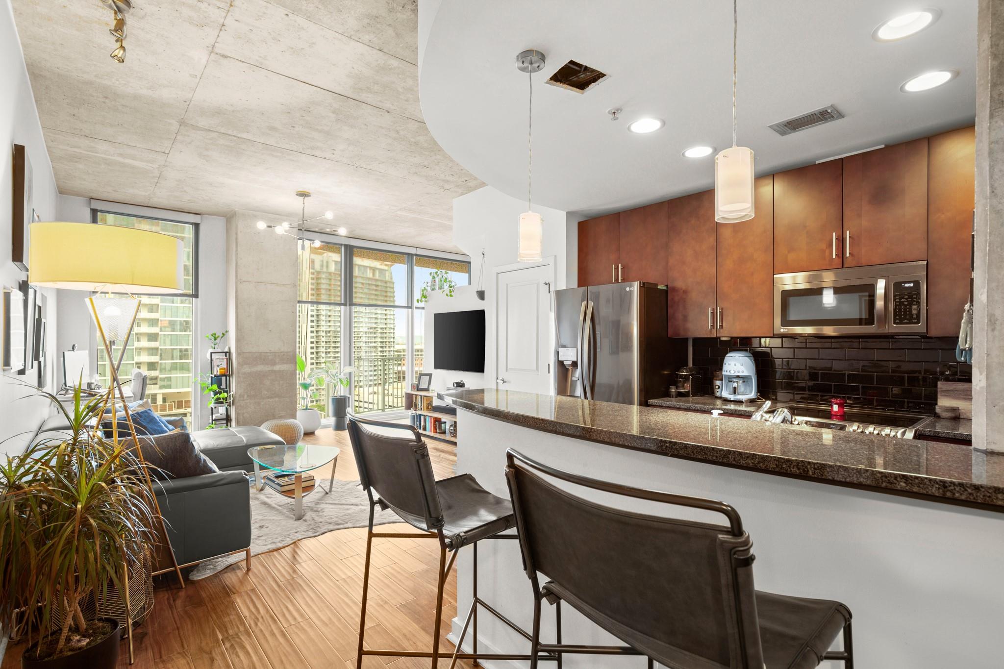 360 Nueces St # 1306, Austin, TX 78701