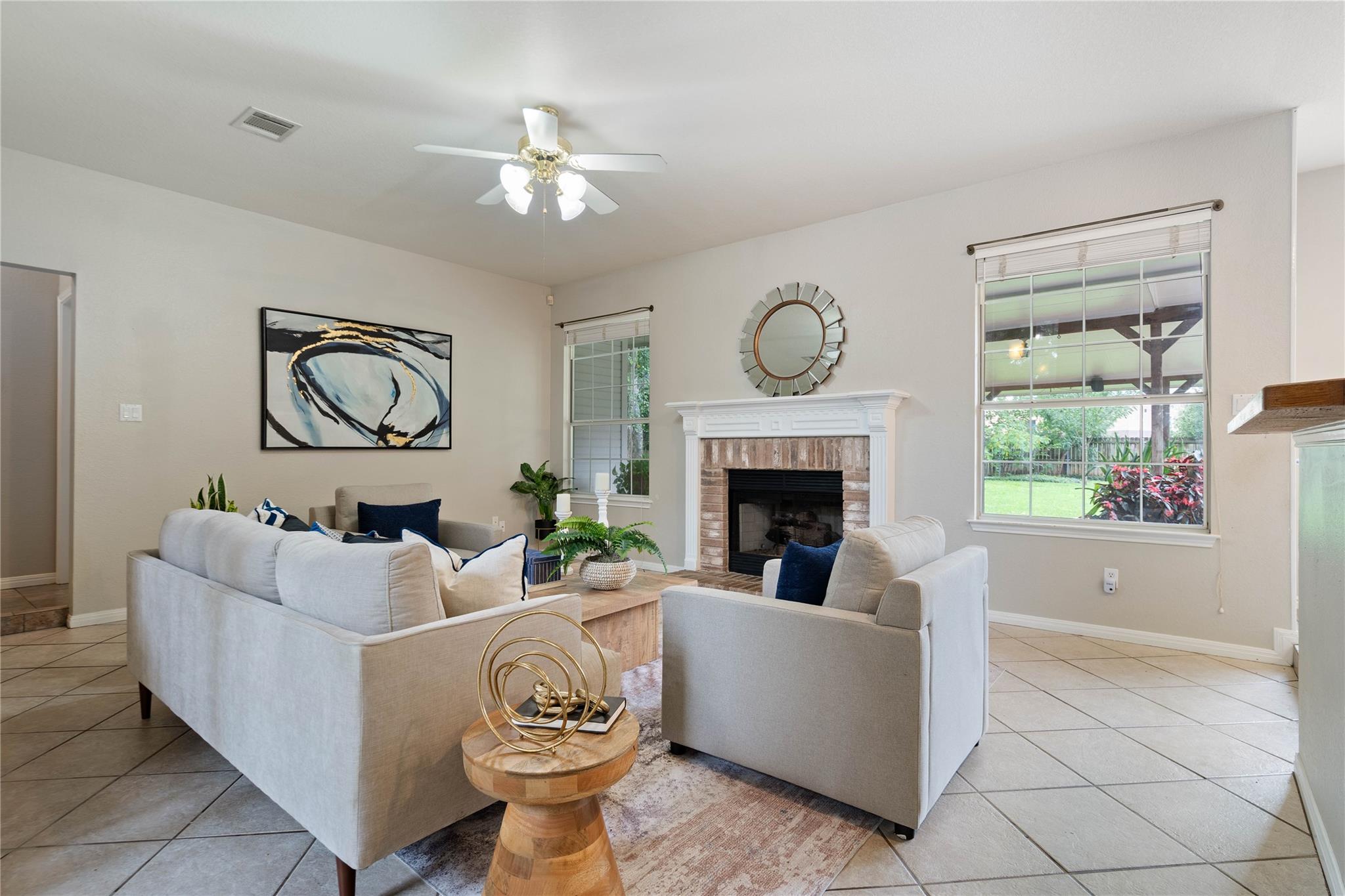 11720 Hobbiton Trl, Austin, TX 78739