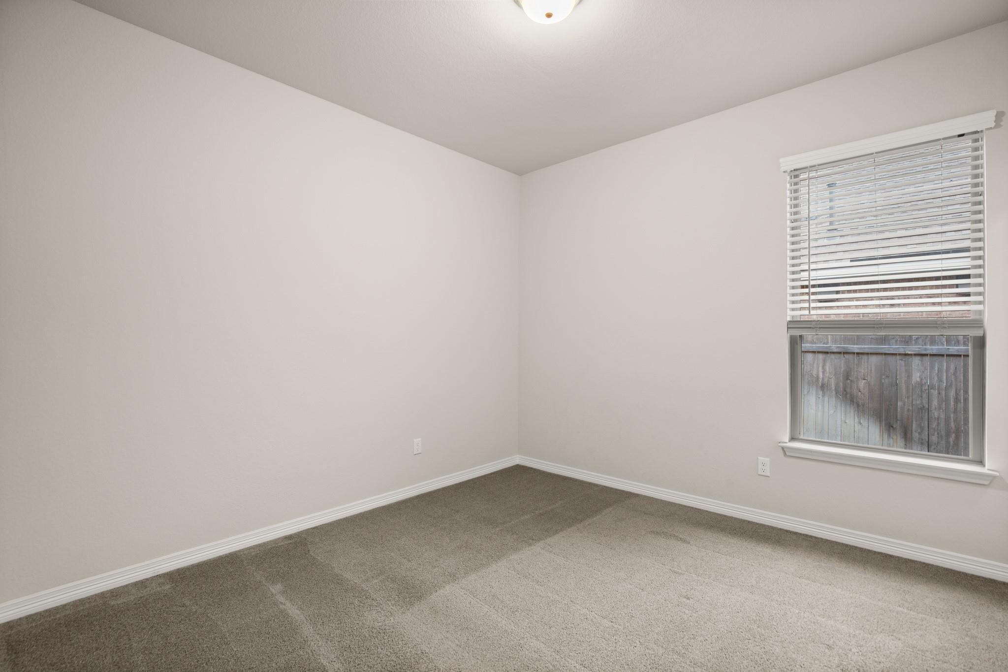 1921 Sauterne Dr, Leander, TX 78641