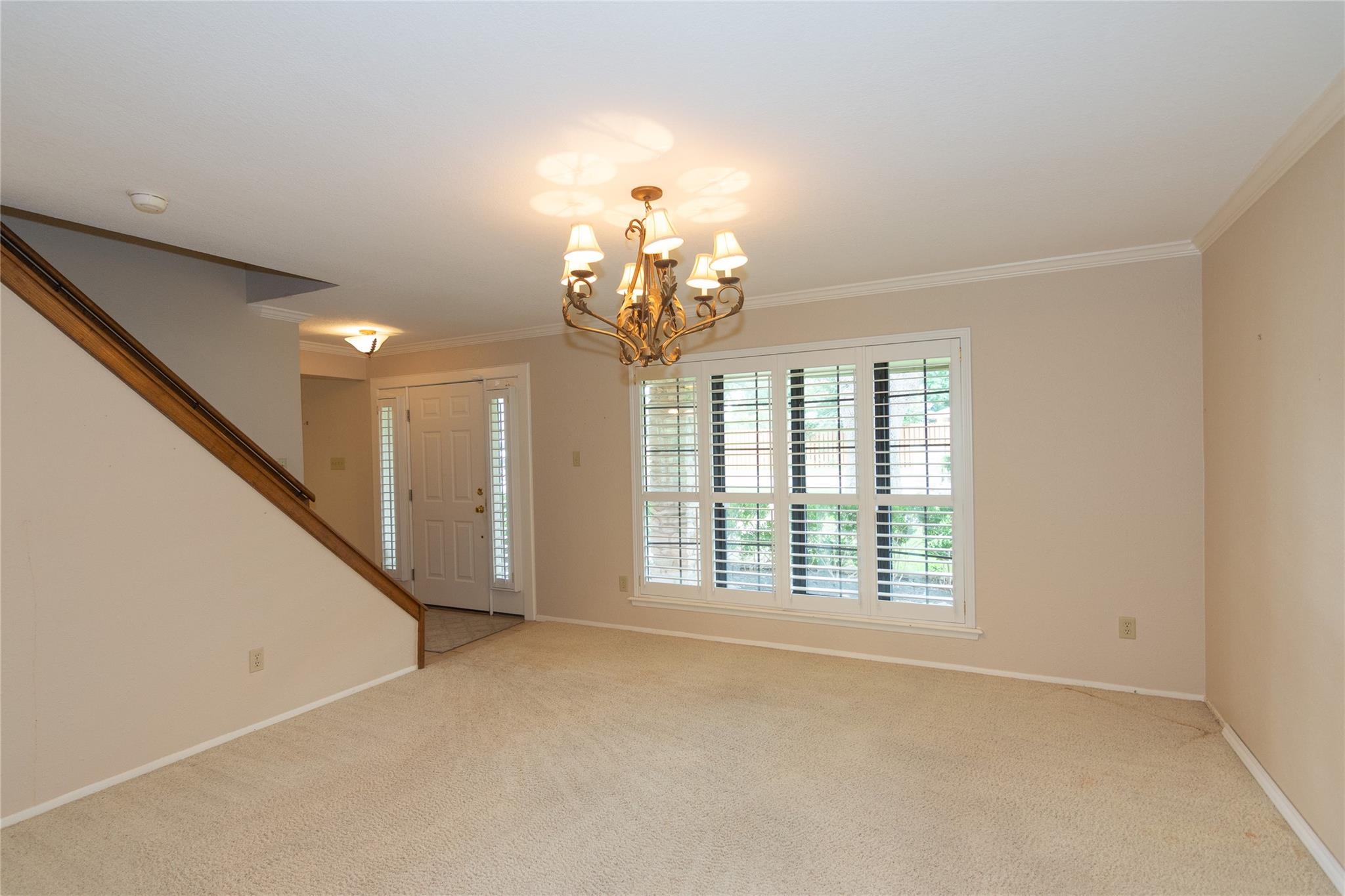 1904 Creekview Dr, Round Rock, TX 78681