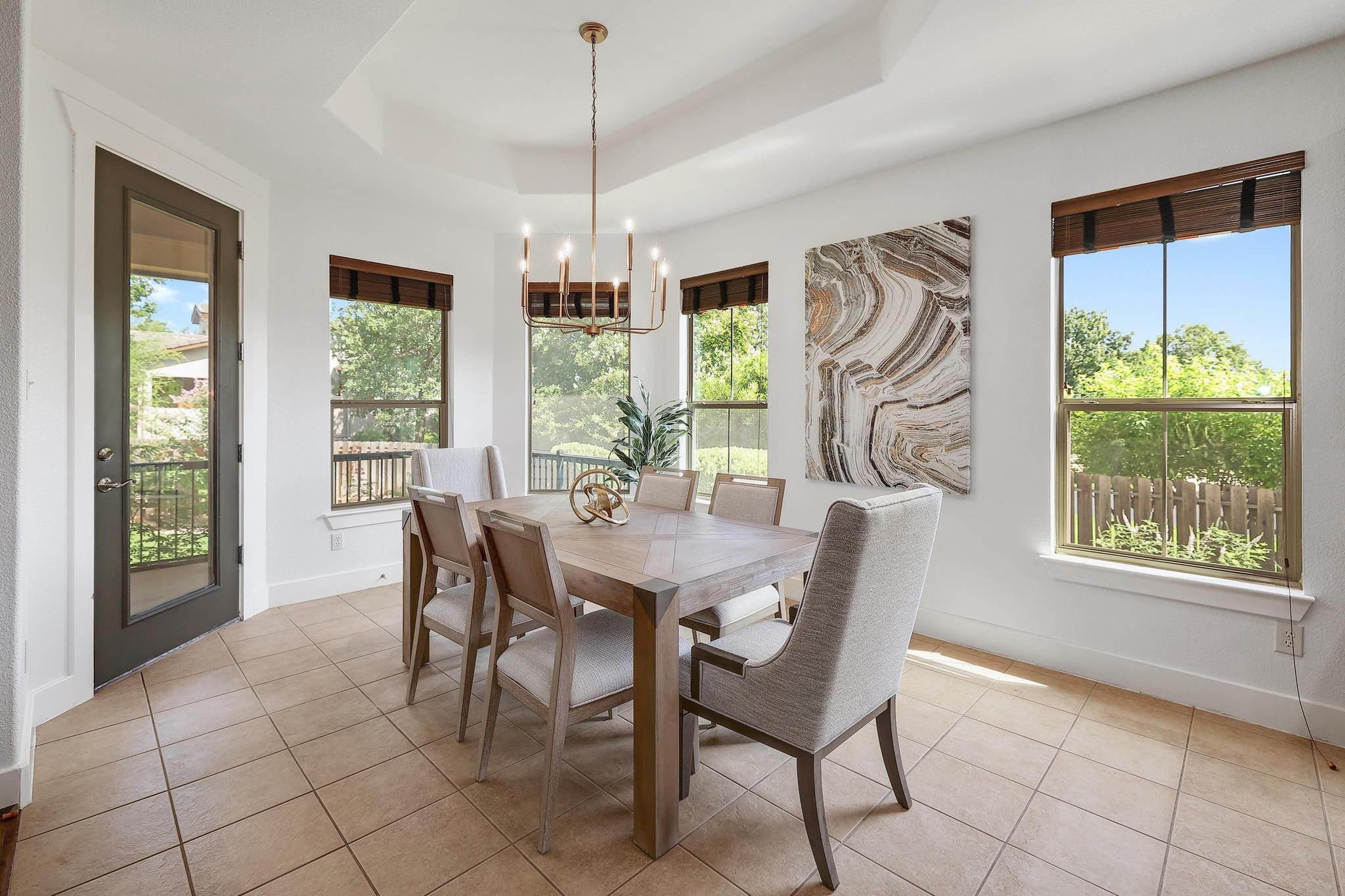 102 Rivulet Ln, Austin, TX 78738