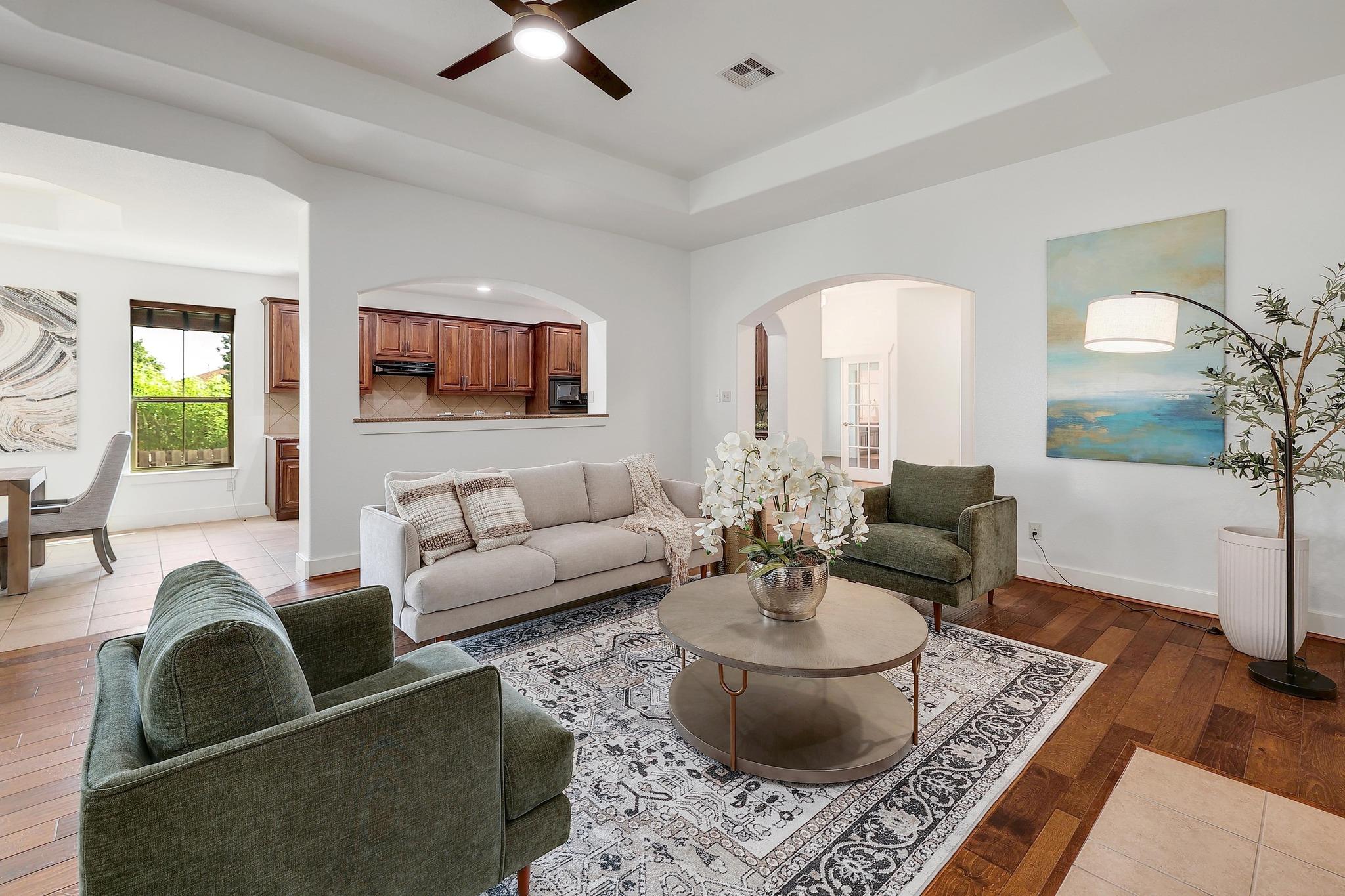 102 Rivulet Ln, Austin, TX 78738