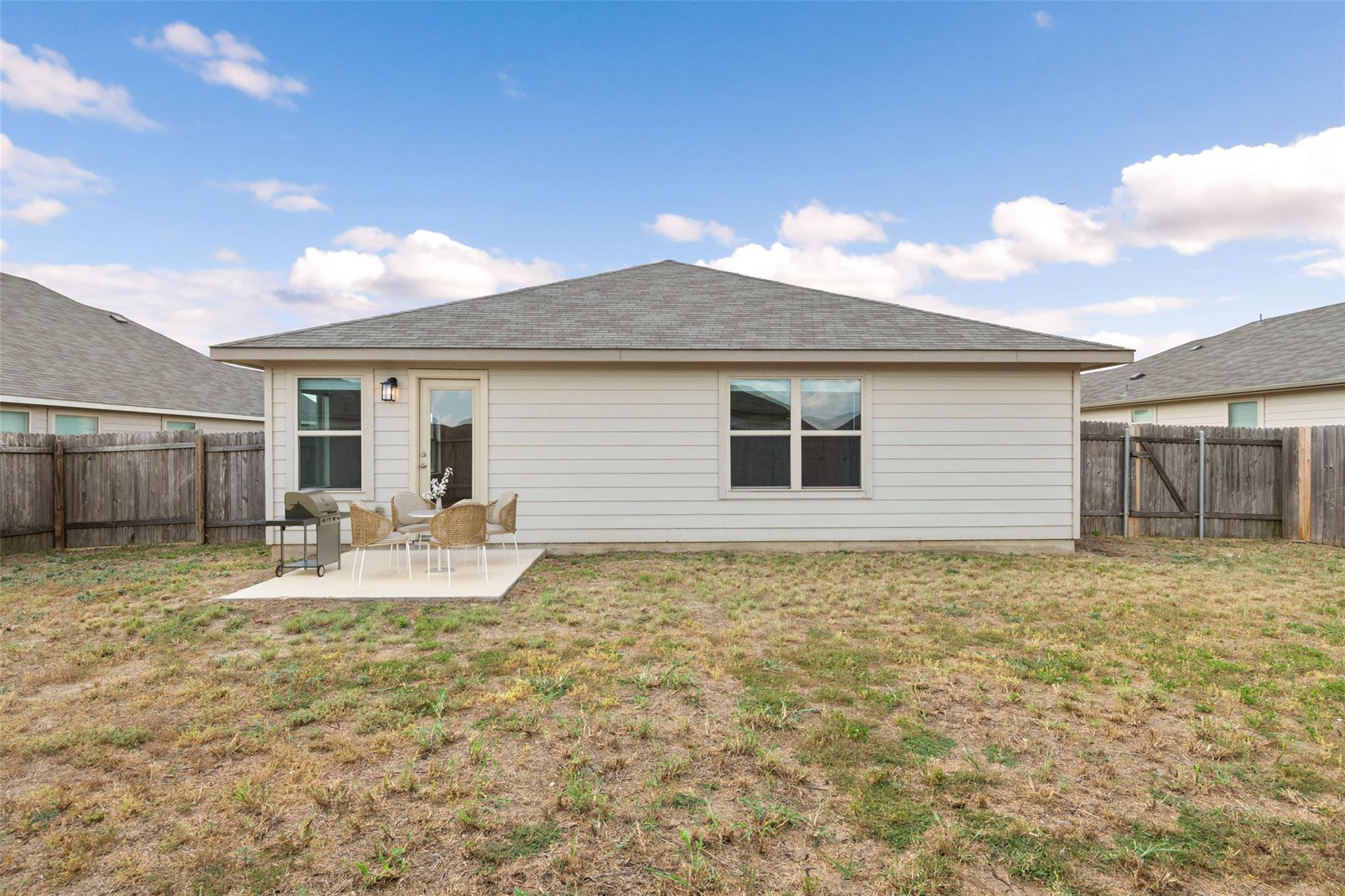 125 Evening Dusk Dr, Kyle, TX 78640