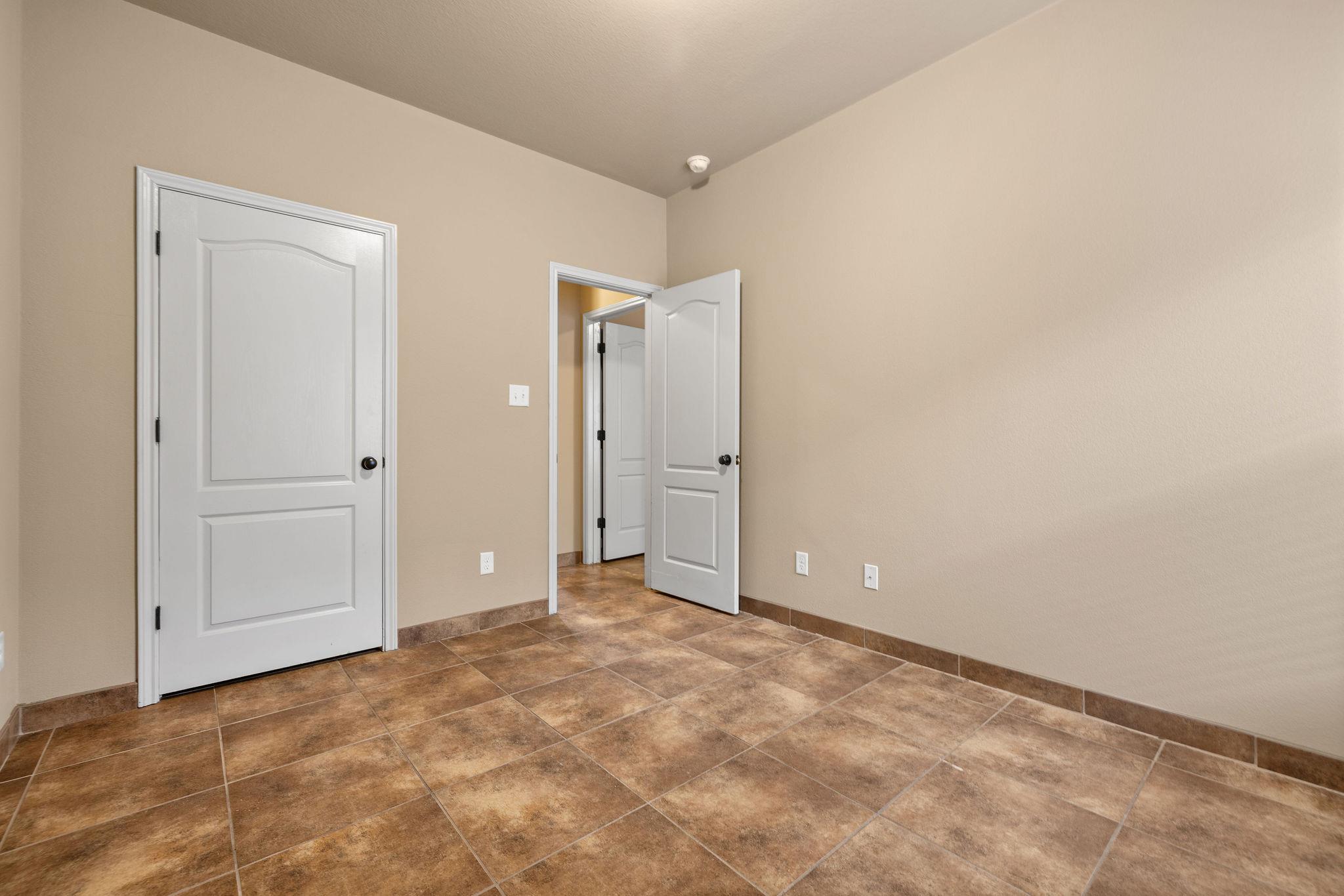 18712 Leigh Ln, Pflugerville, TX 78660