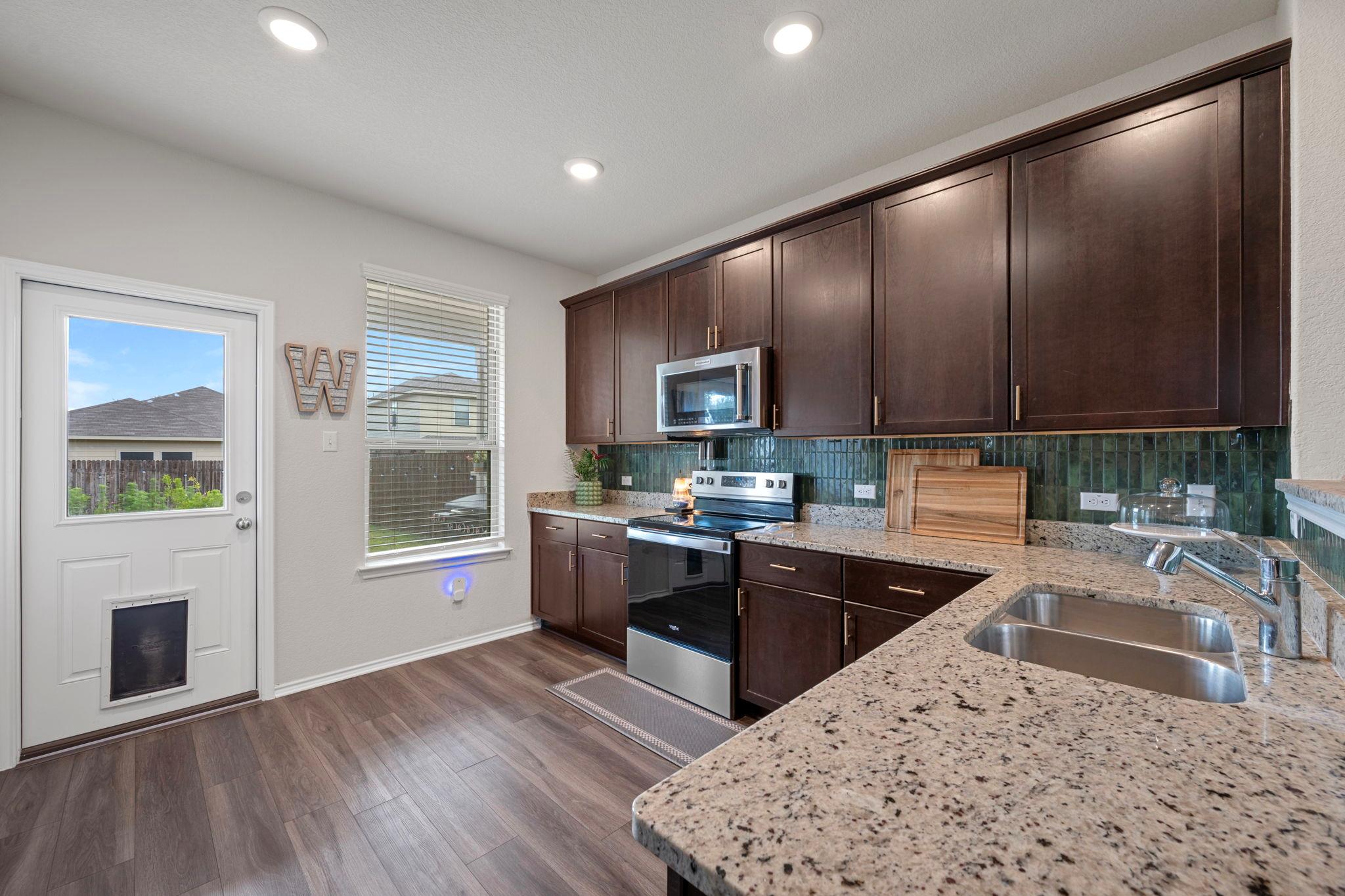 27 Pacific Loon St, Leander, TX 78641