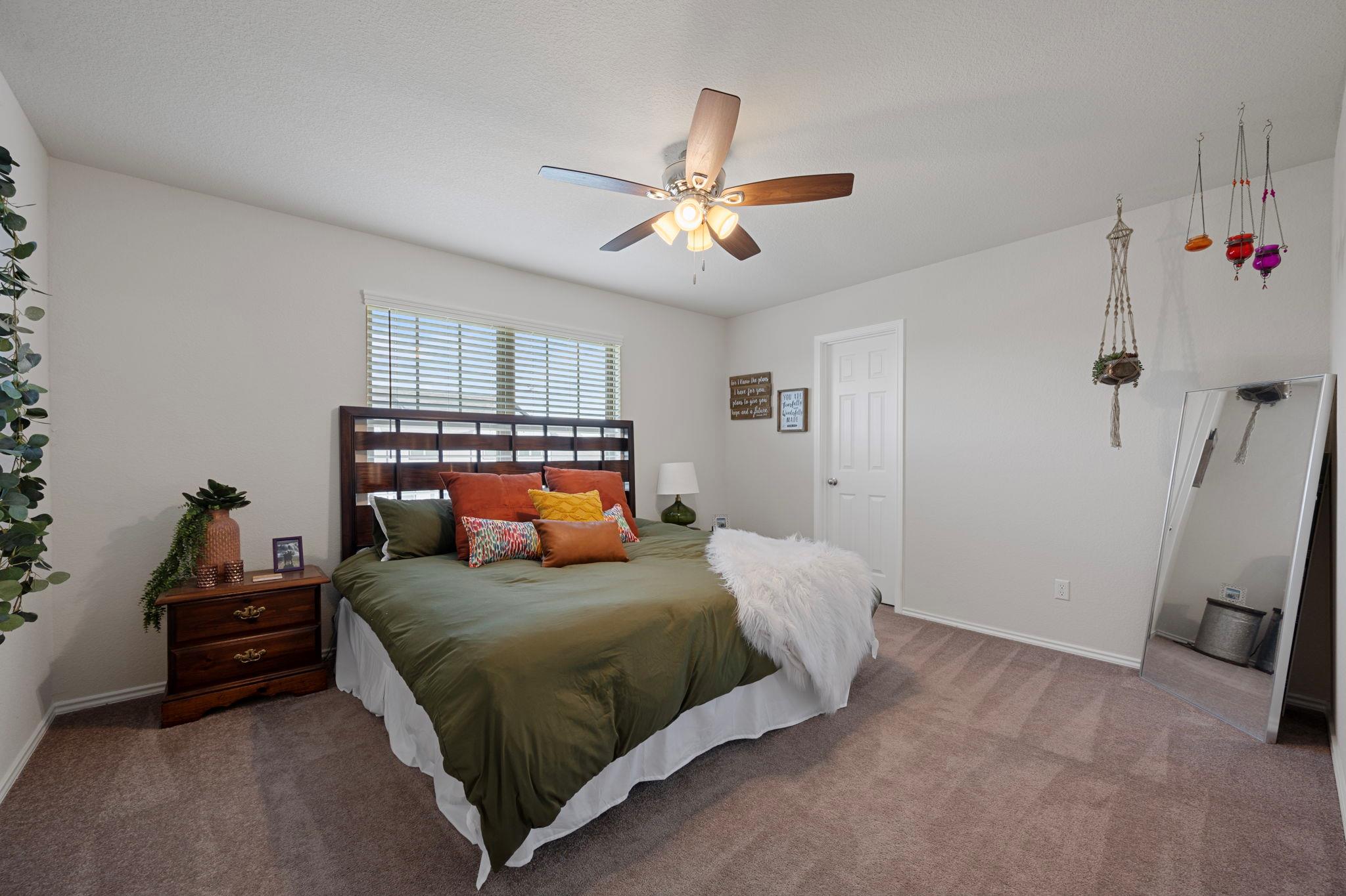 27 Pacific Loon St, Leander, TX 78641