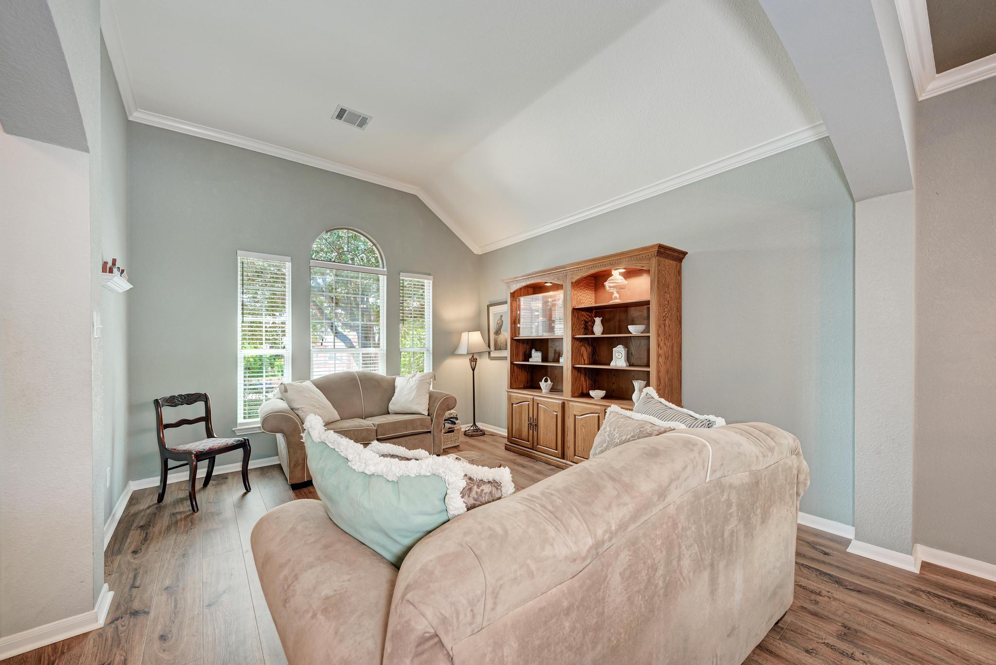 2204 Tattler Dr, Cedar Park, TX 78613