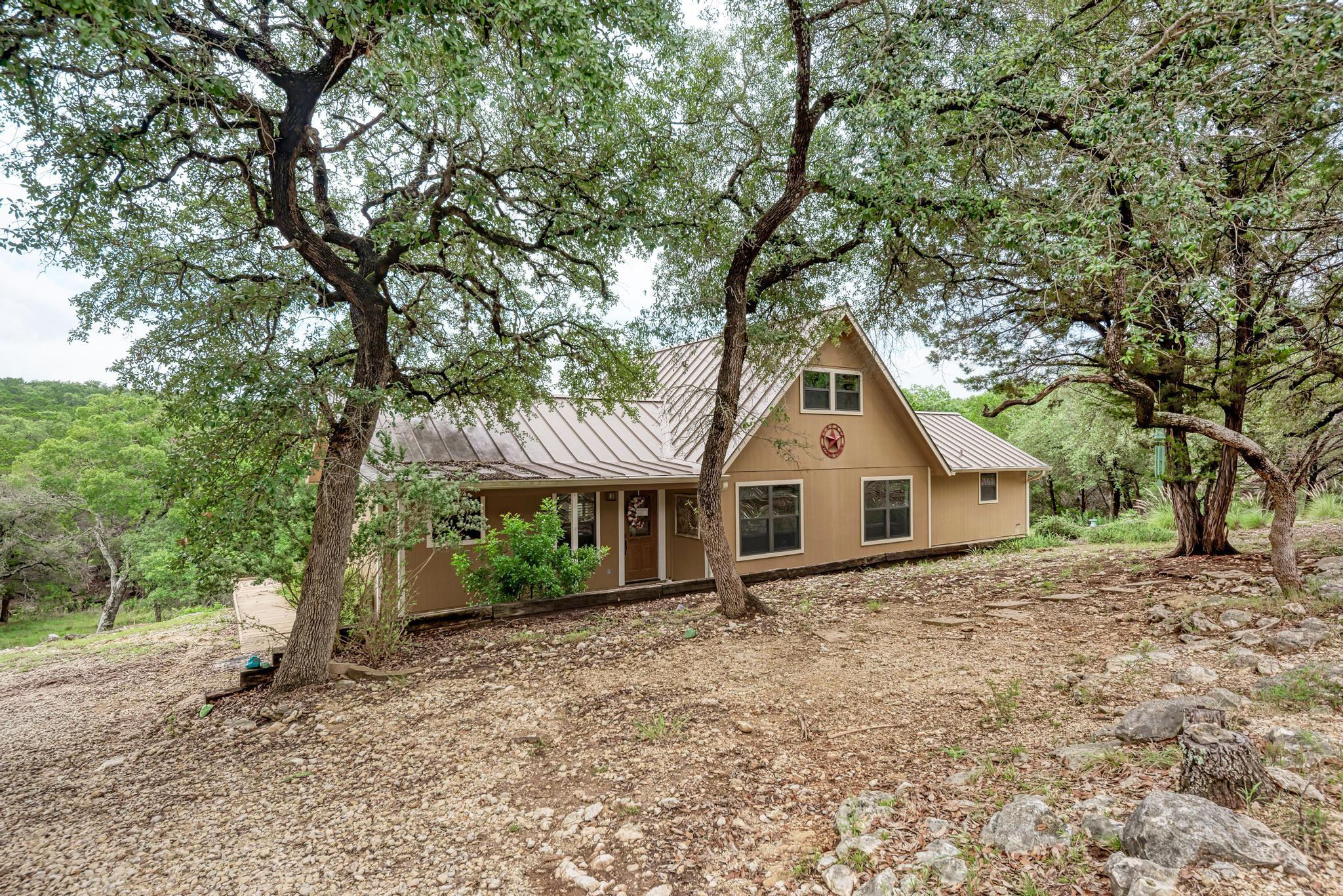5093 Chimney Rock, Canyon Lake, TX 78133