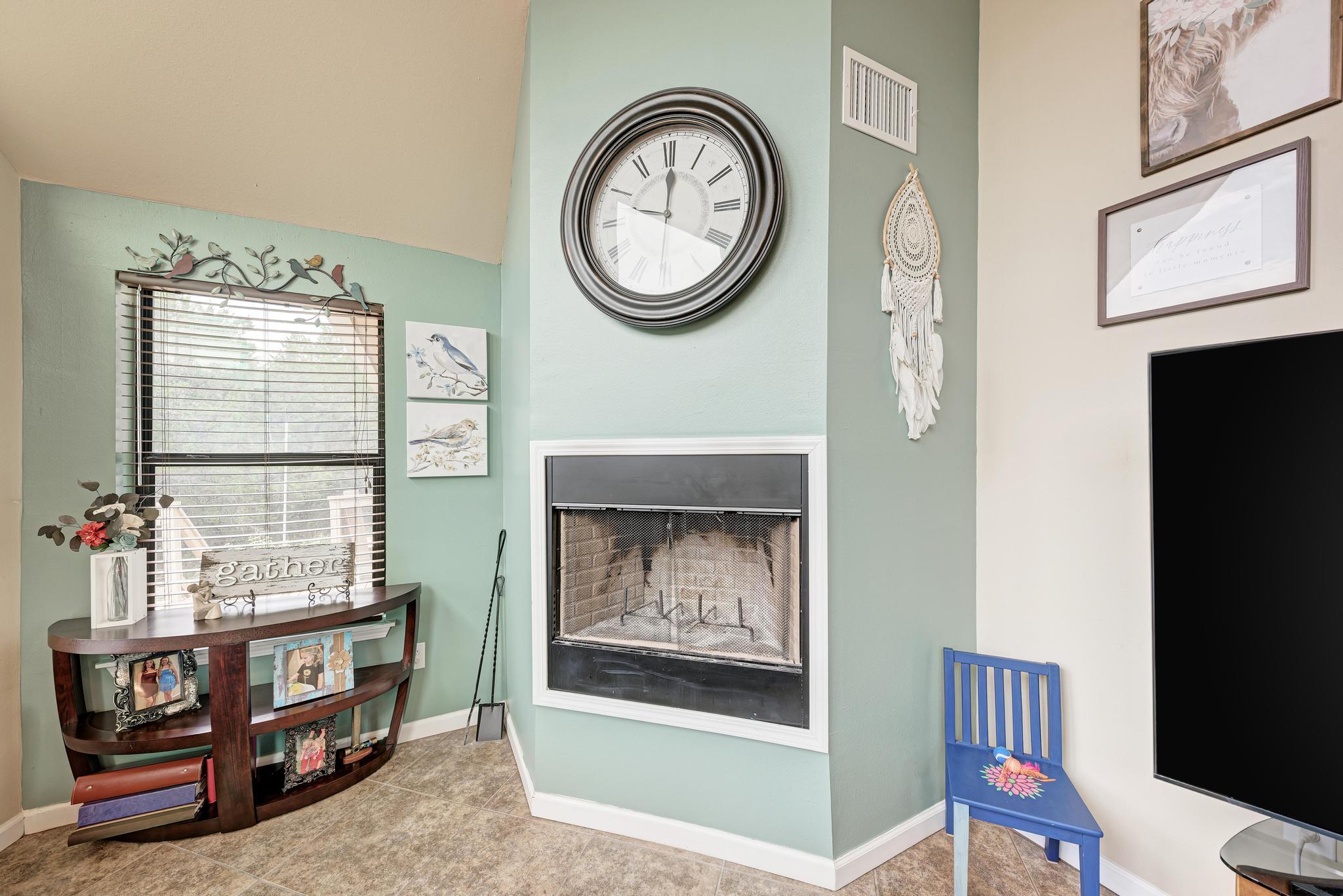 5093 Chimney Rock, Canyon Lake, TX 78133