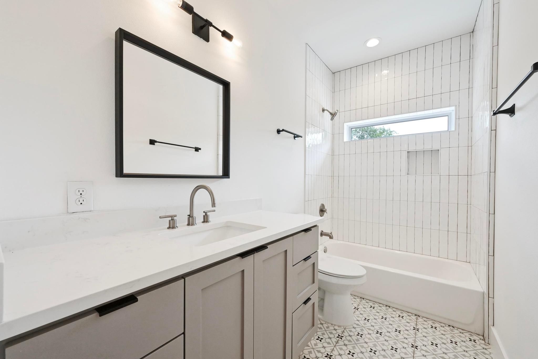 504 Normandy St # A, Austin, TX 78745