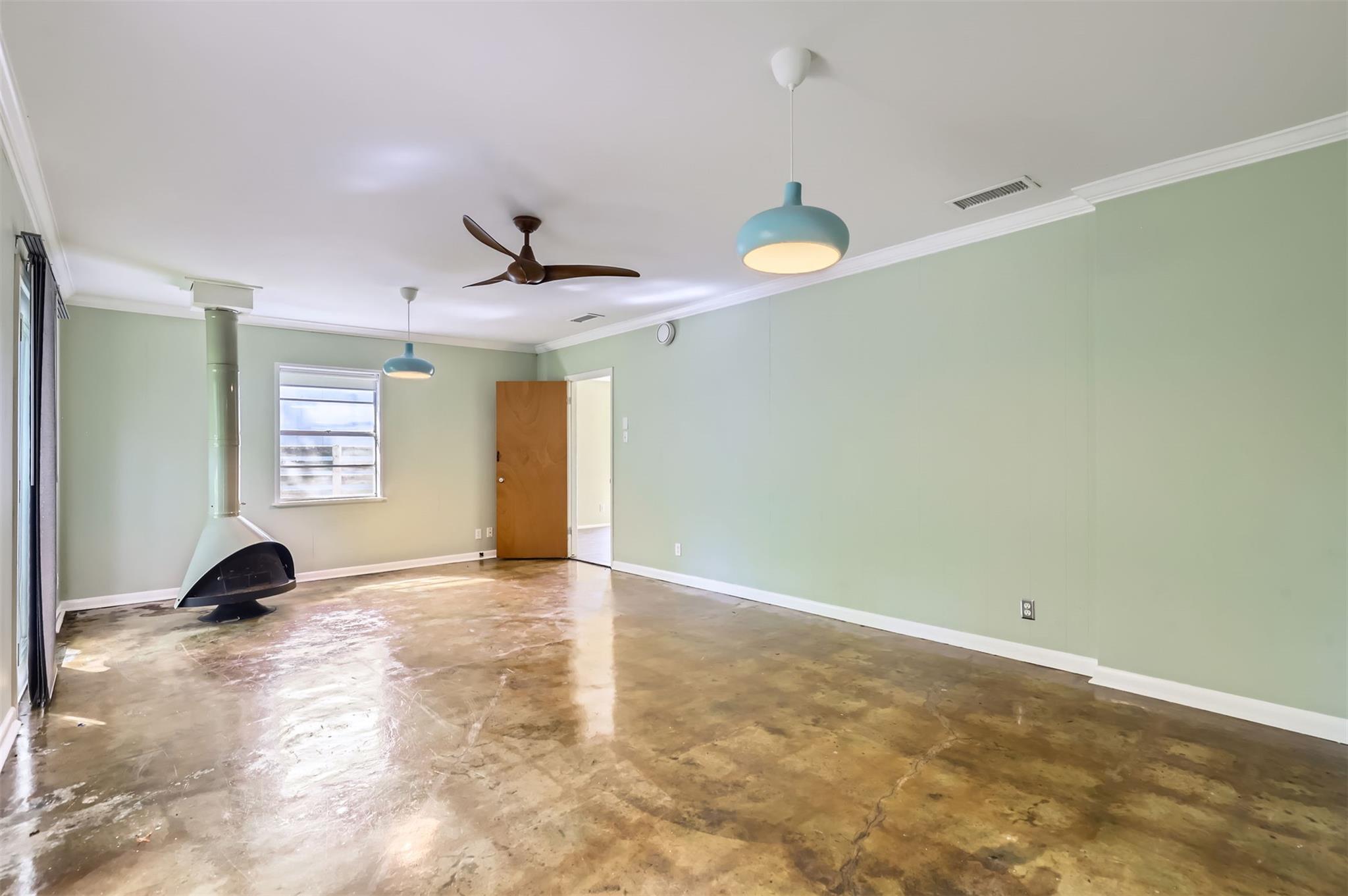 1610 Broadmoor Dr, Austin, TX 78723