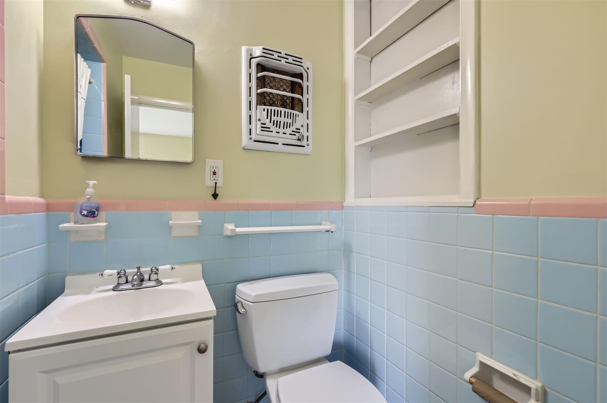 1610 Broadmoor Dr, Austin, TX 78723