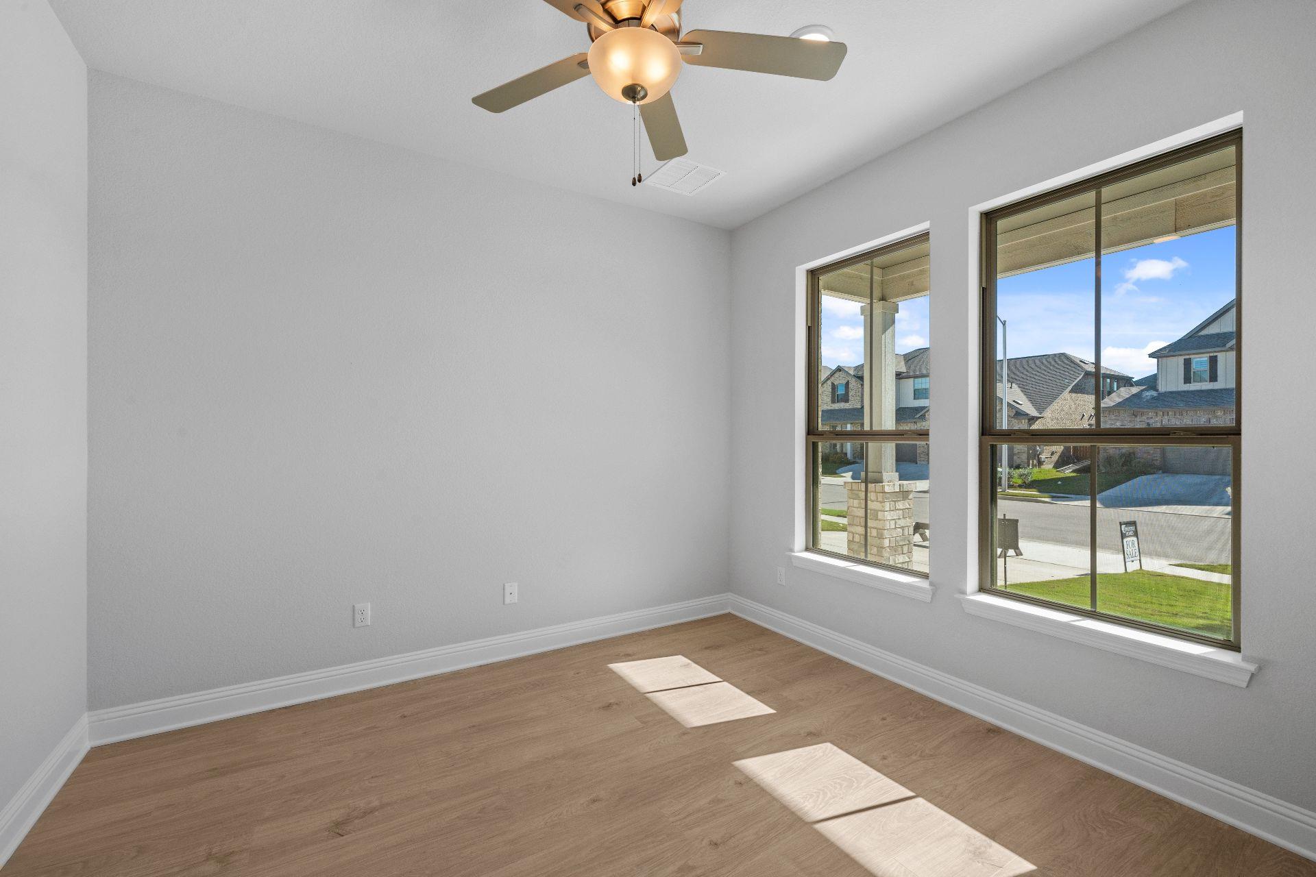 1717 Sauterne Dr, Leander, TX 78641